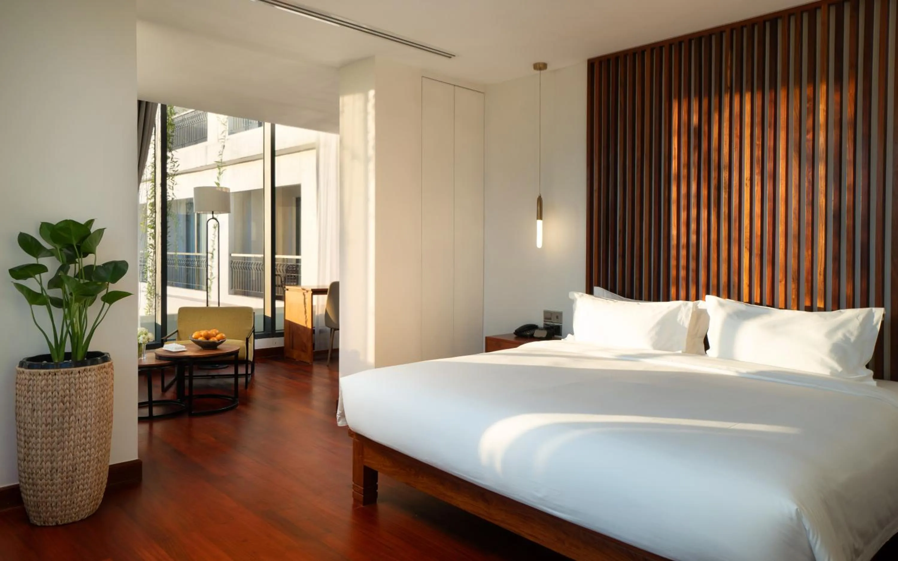 Bedroom, Bed in Koulen Central Hotel