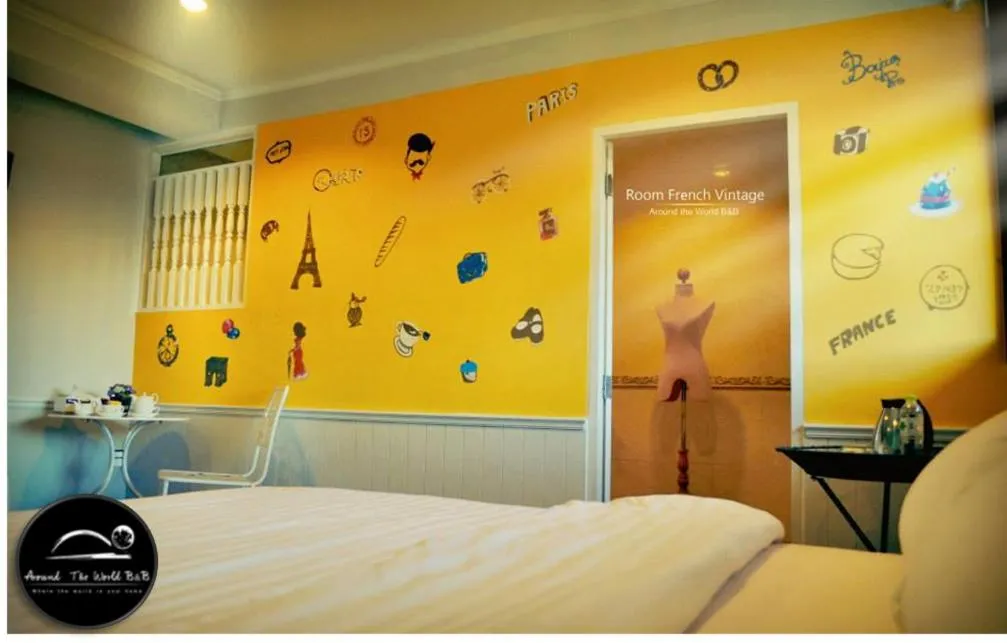 Bed in Around The World Bed and Breakfast