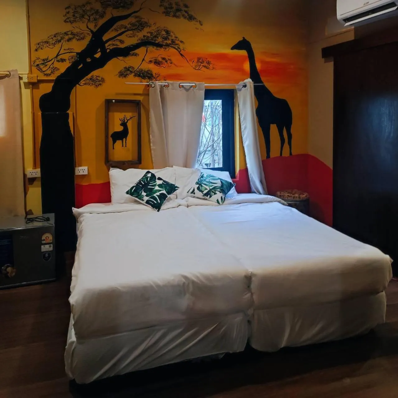 Bedroom, Bed in mstay