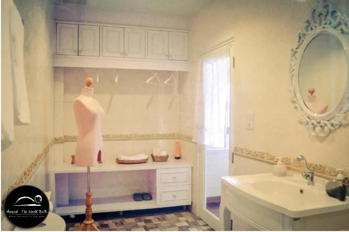 Bathroom in Around The World Bed and Breakfast