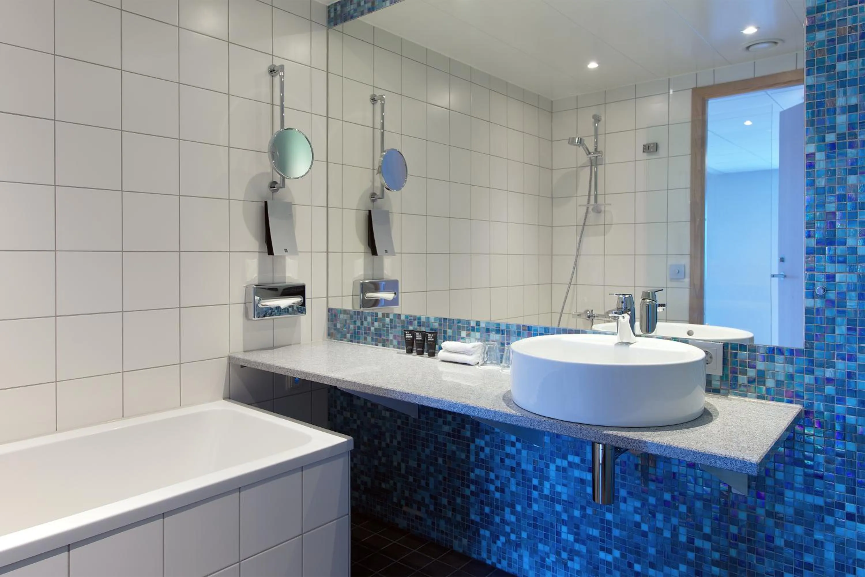 Bathroom in Clarion Hotel Energy