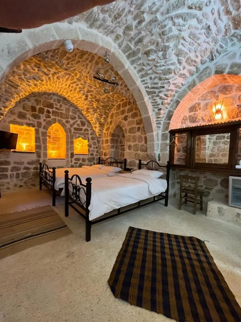 Mardin Ağa Konağı