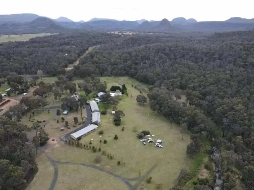 Mountain view in Warrumbungles Mountain Motel