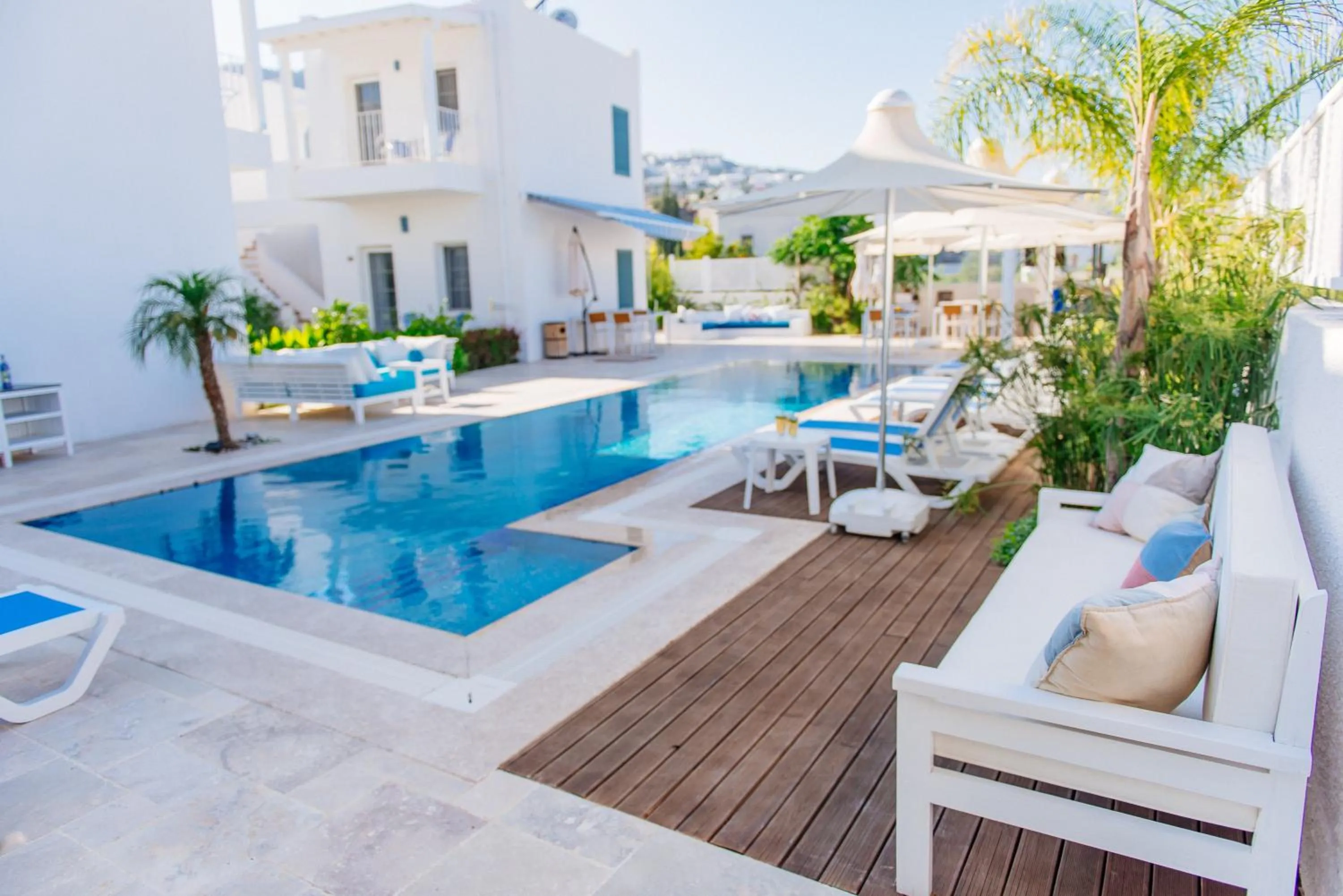 Pool view in Via Farilya Hotel