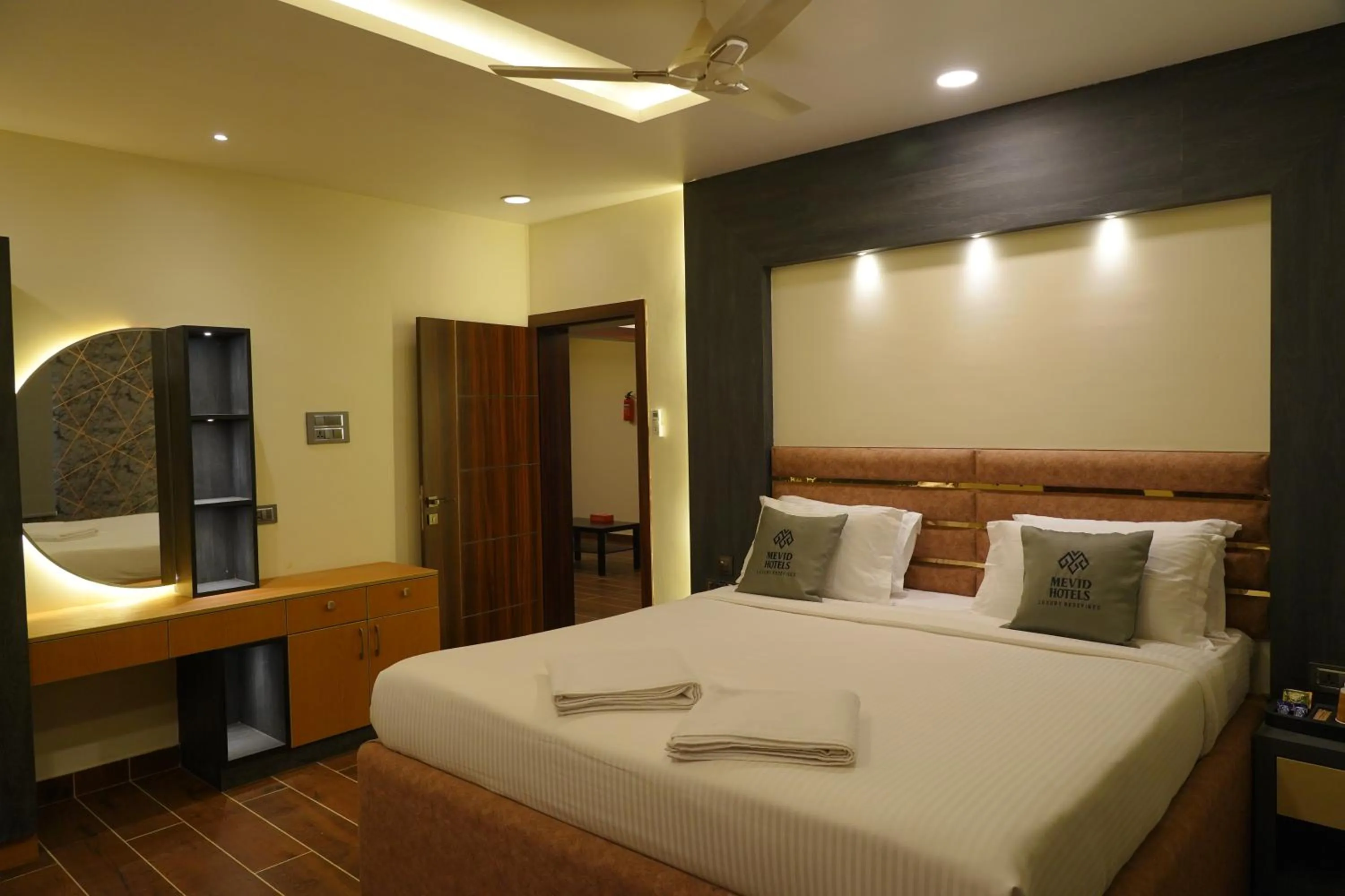 Bedroom, Bed in Mevid Hotels