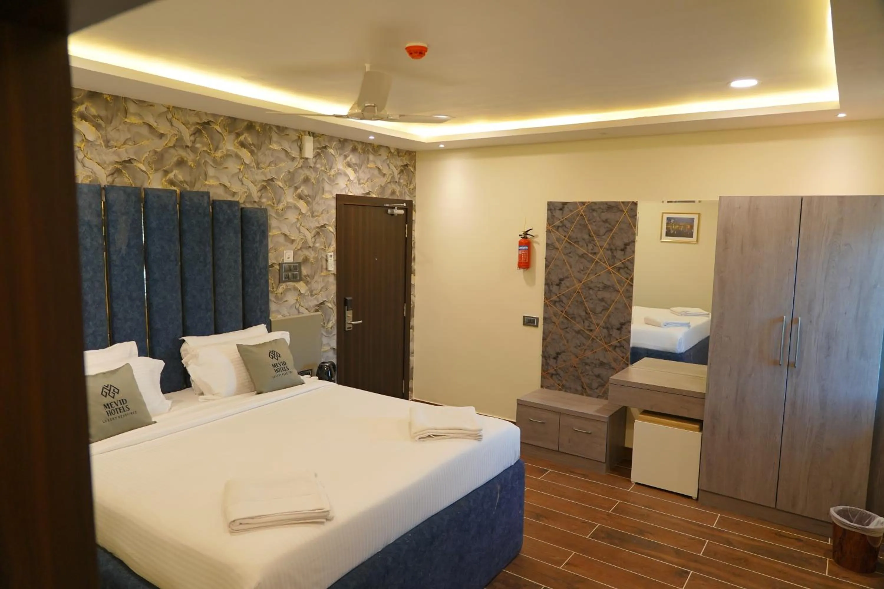 Photo of the whole room, Bed in Mevid Hotels