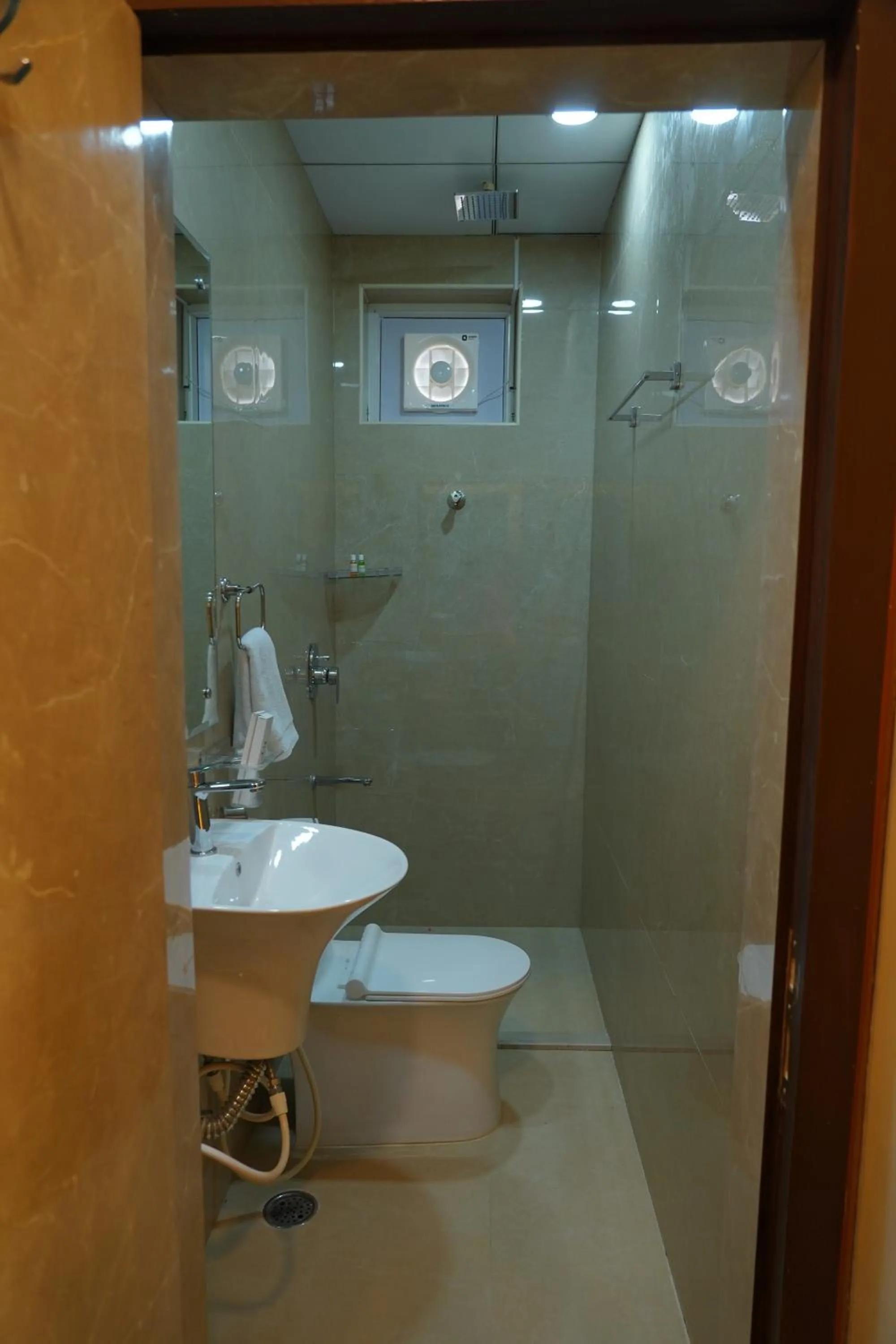 Toilet in Mevid Hotels