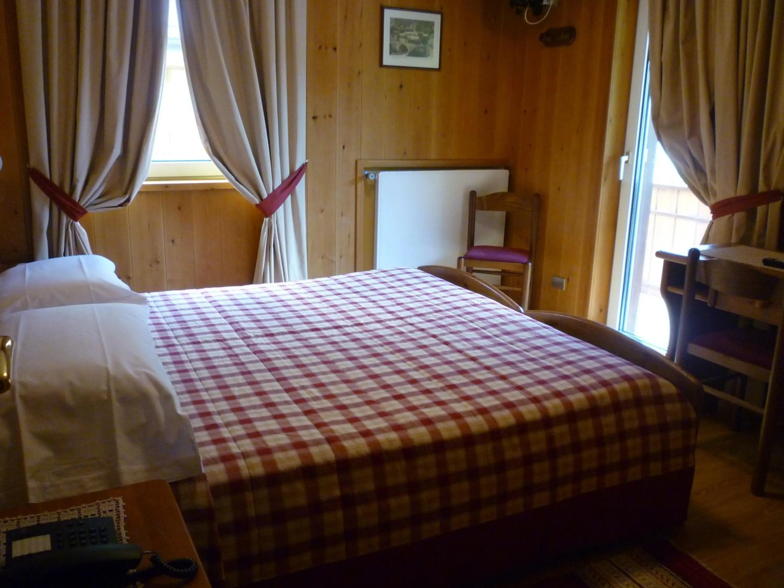 Bed in Hotel I Rododendri