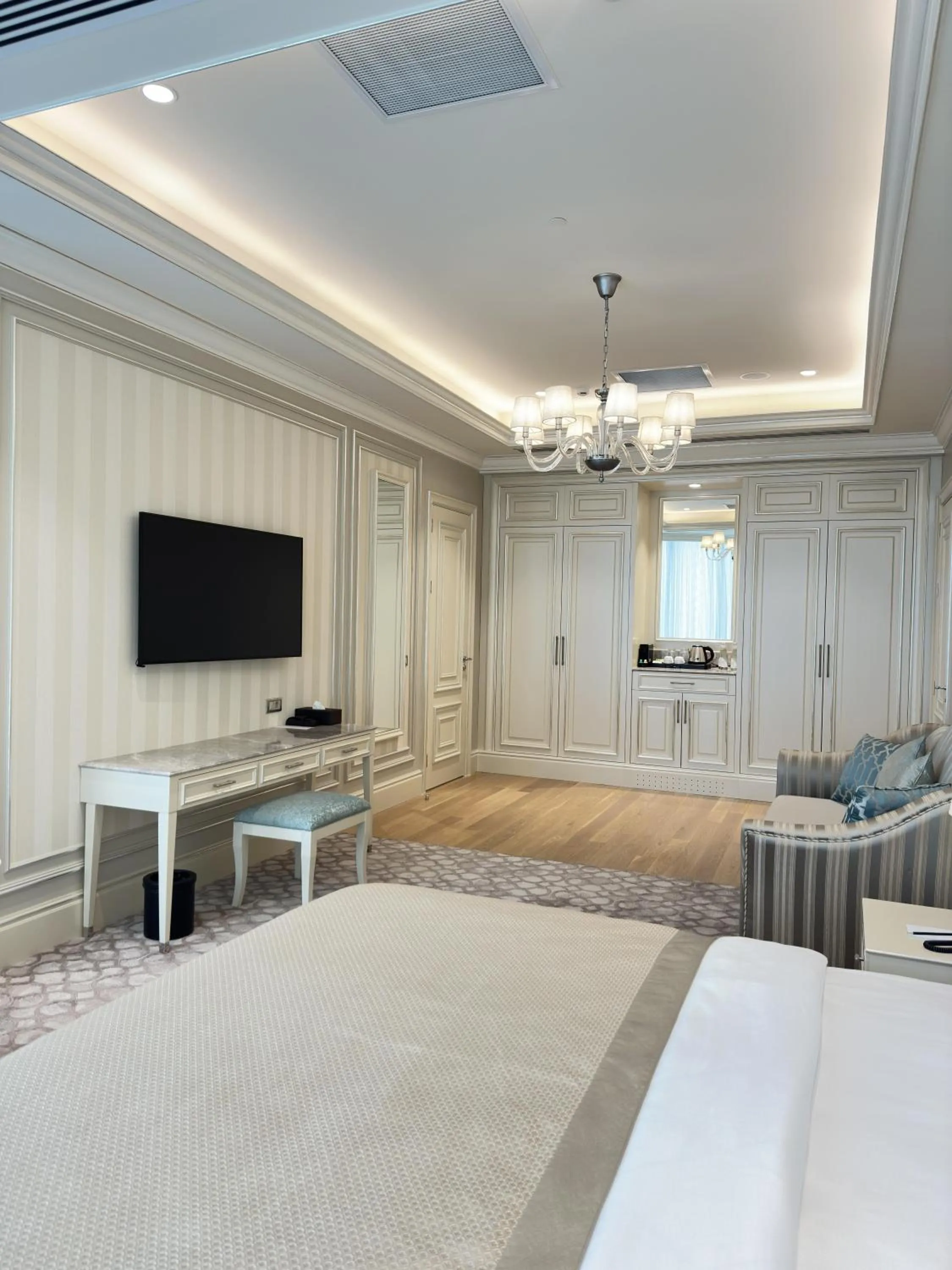 Bed in T-CITY PRESIDENTIAL HOTEL