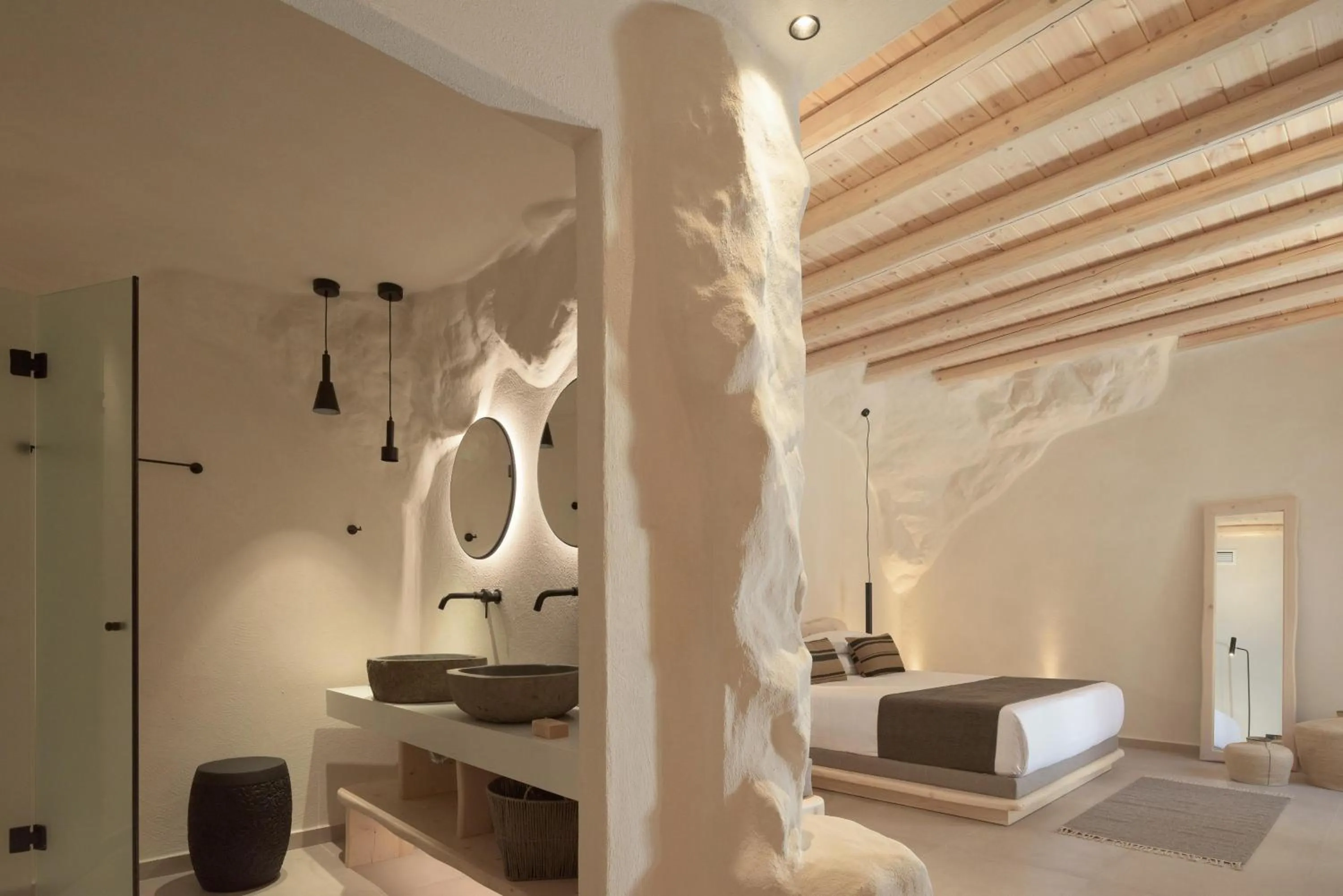 Photo of the whole room, Bed in Manili Boutique Suites & Villas