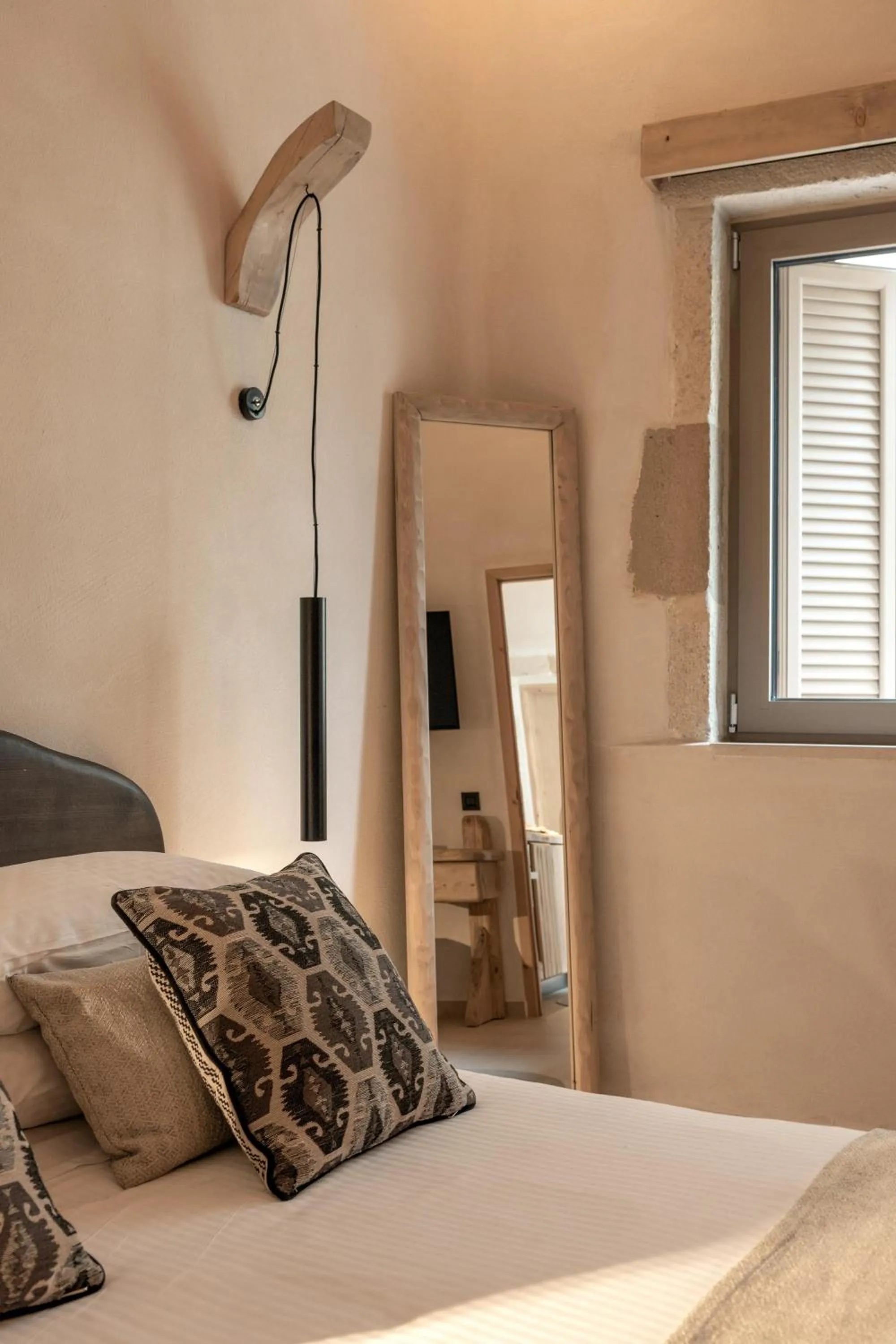 Photo of the whole room, Bed in Manili Boutique Suites & Villas