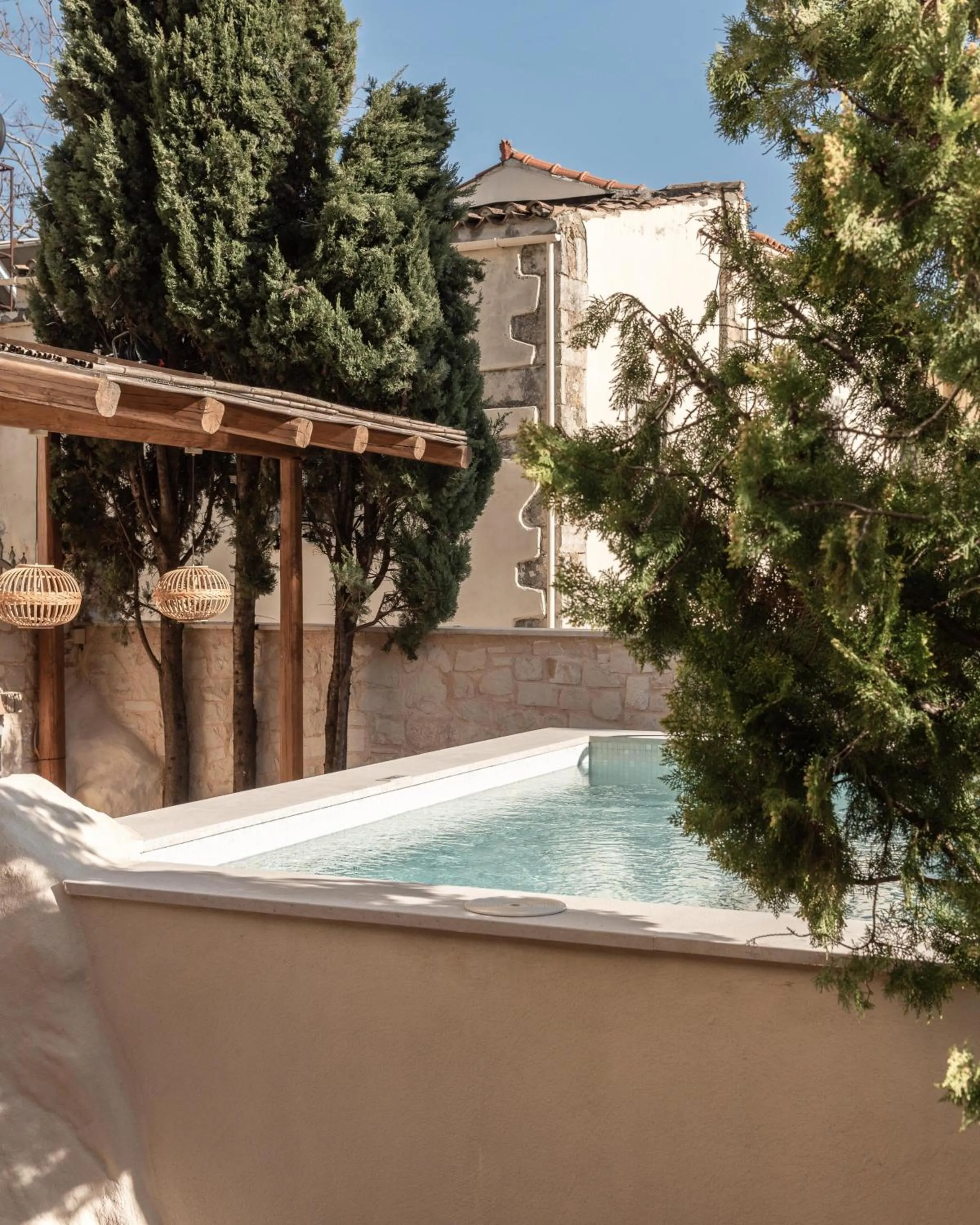 Swimming pool in Manili Boutique Suites & Villas