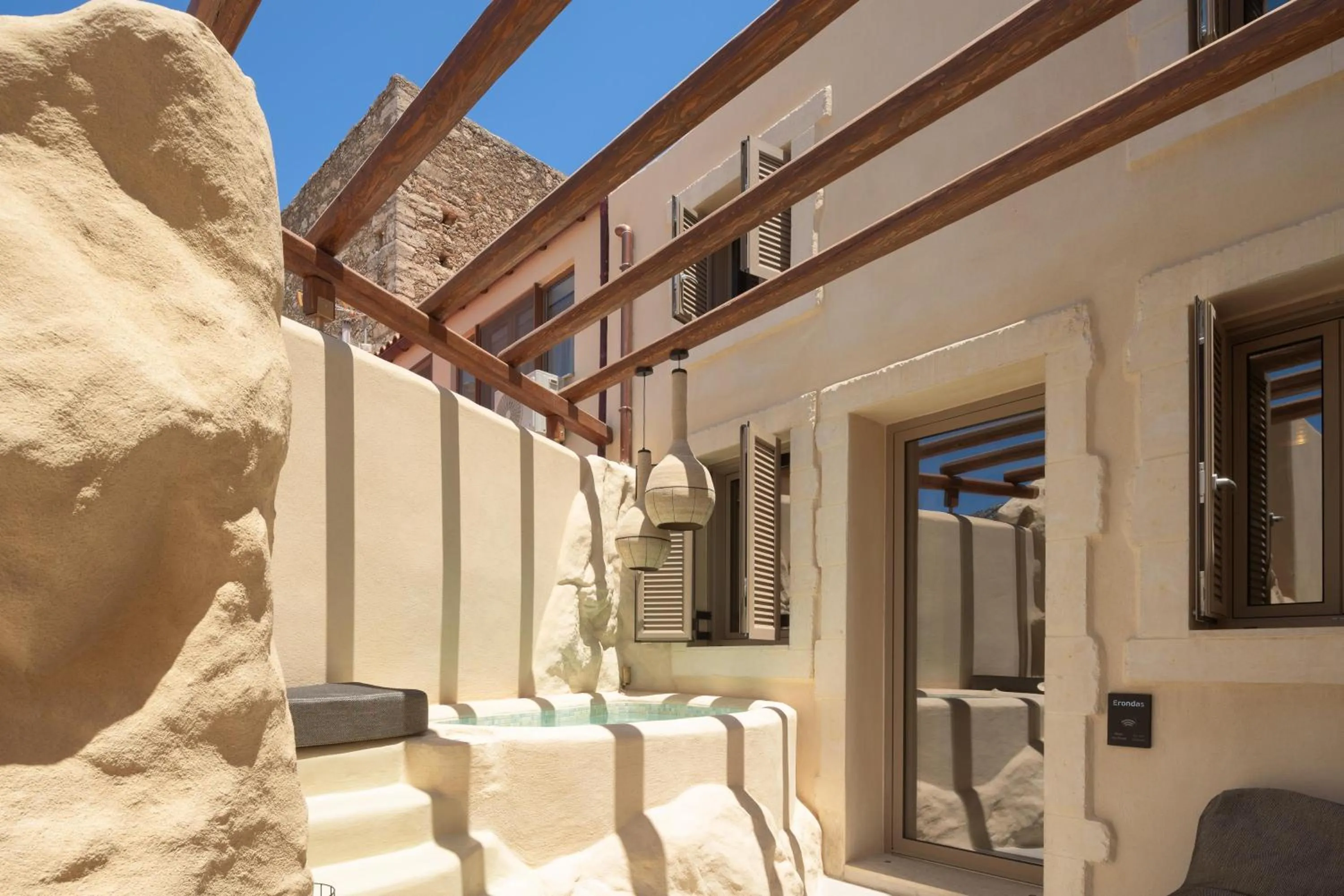 Photo of the whole room in Manili Boutique Suites & Villas