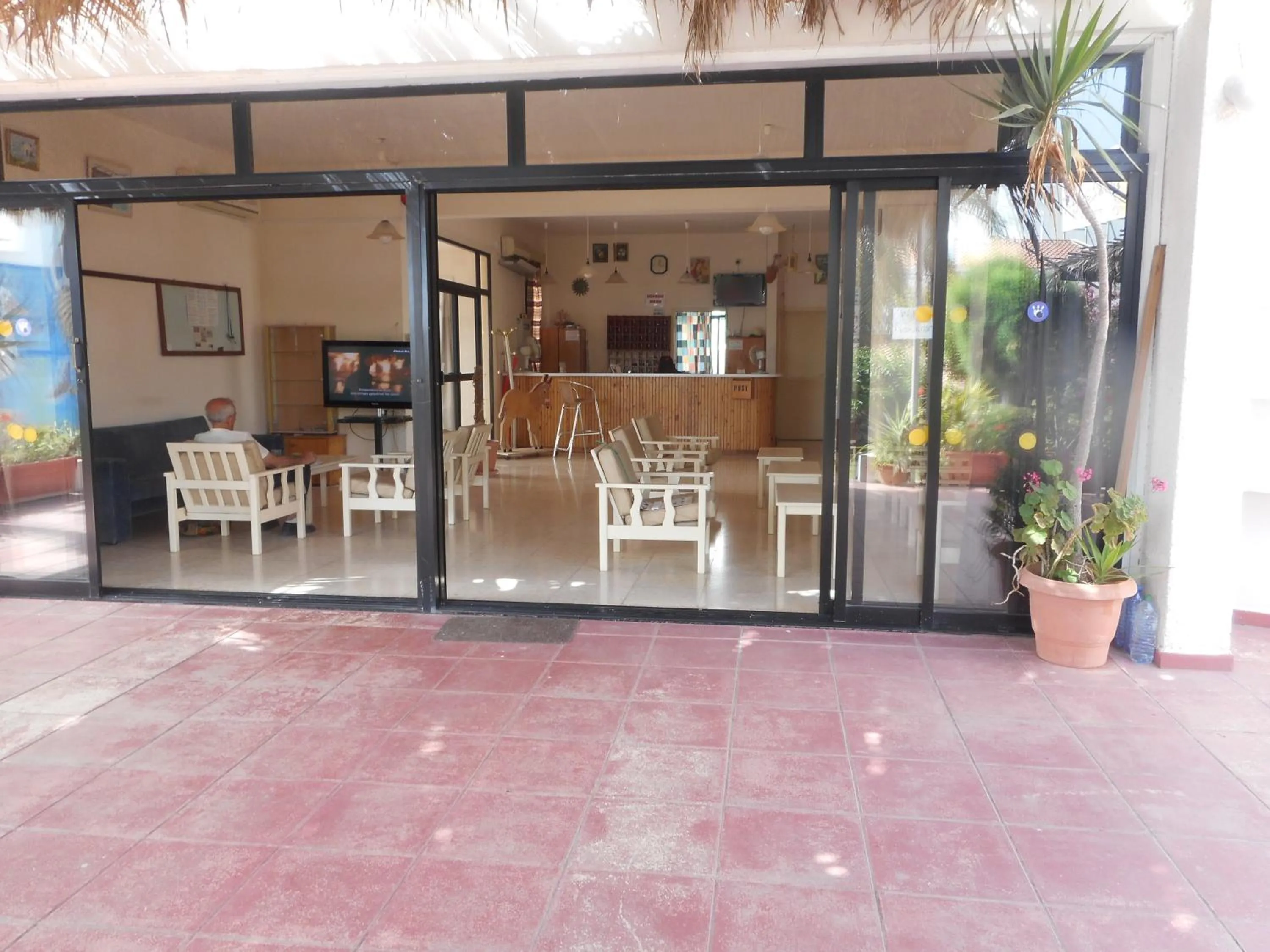 Lobby or reception in Kkaras Hotel 3 Star