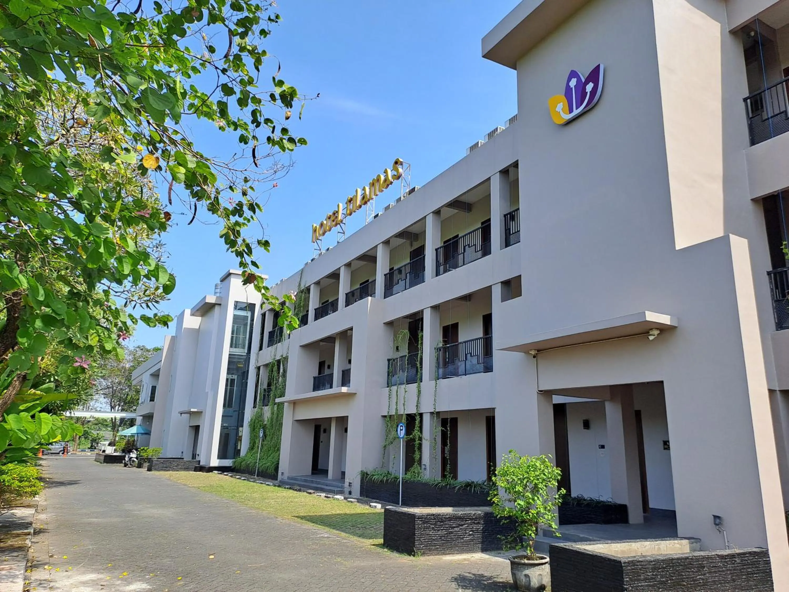 Property building in HOTEL TILAMAS