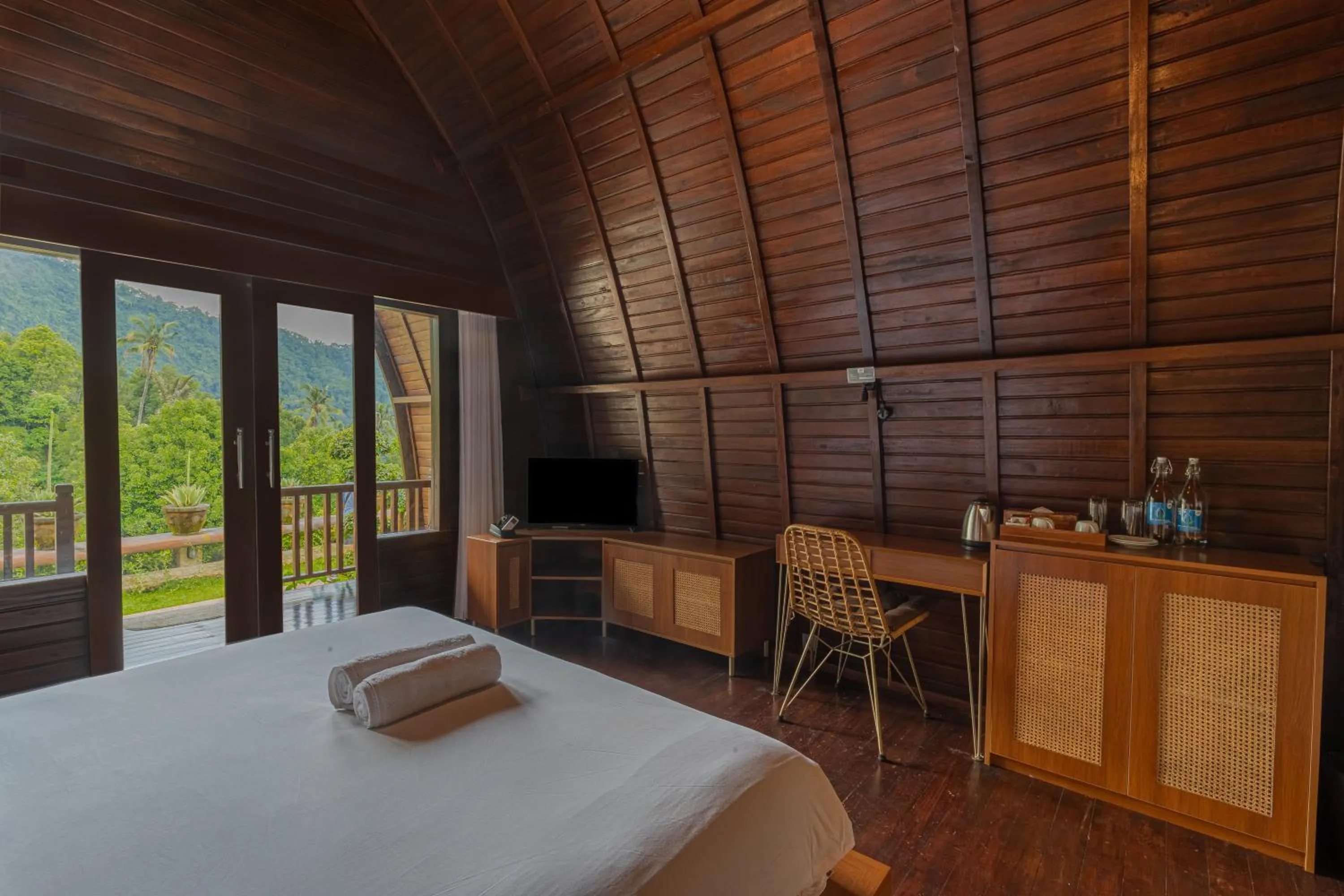 Bed in Munduk Kupang Sekumpul Villa