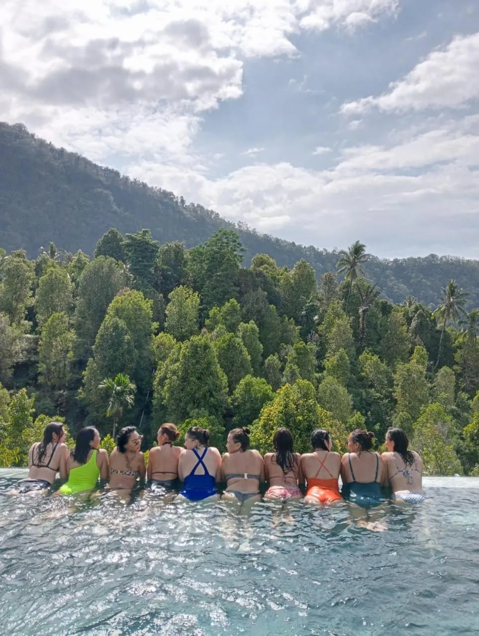 Swimming pool in Munduk Kupang Sekumpul Villa