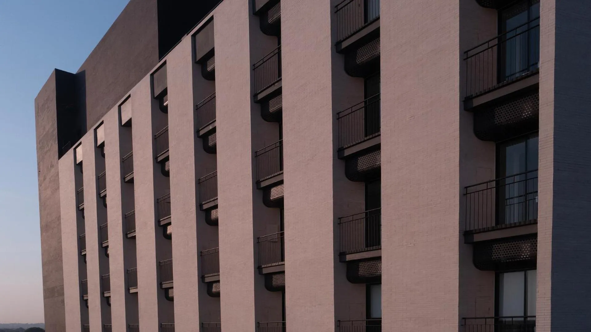 Property building in REZ Hotel Semarang