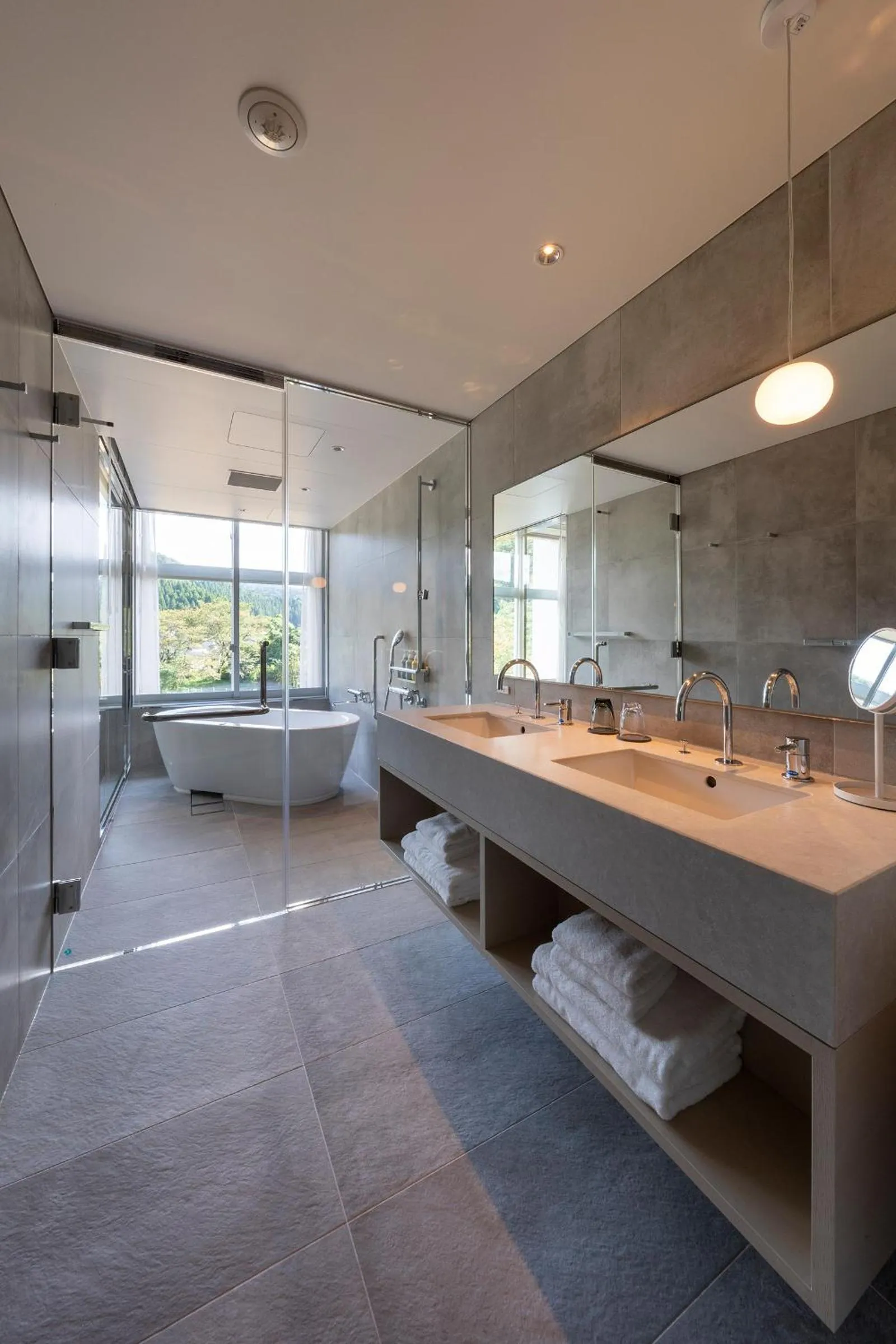 Shower in Auberge eaufeu