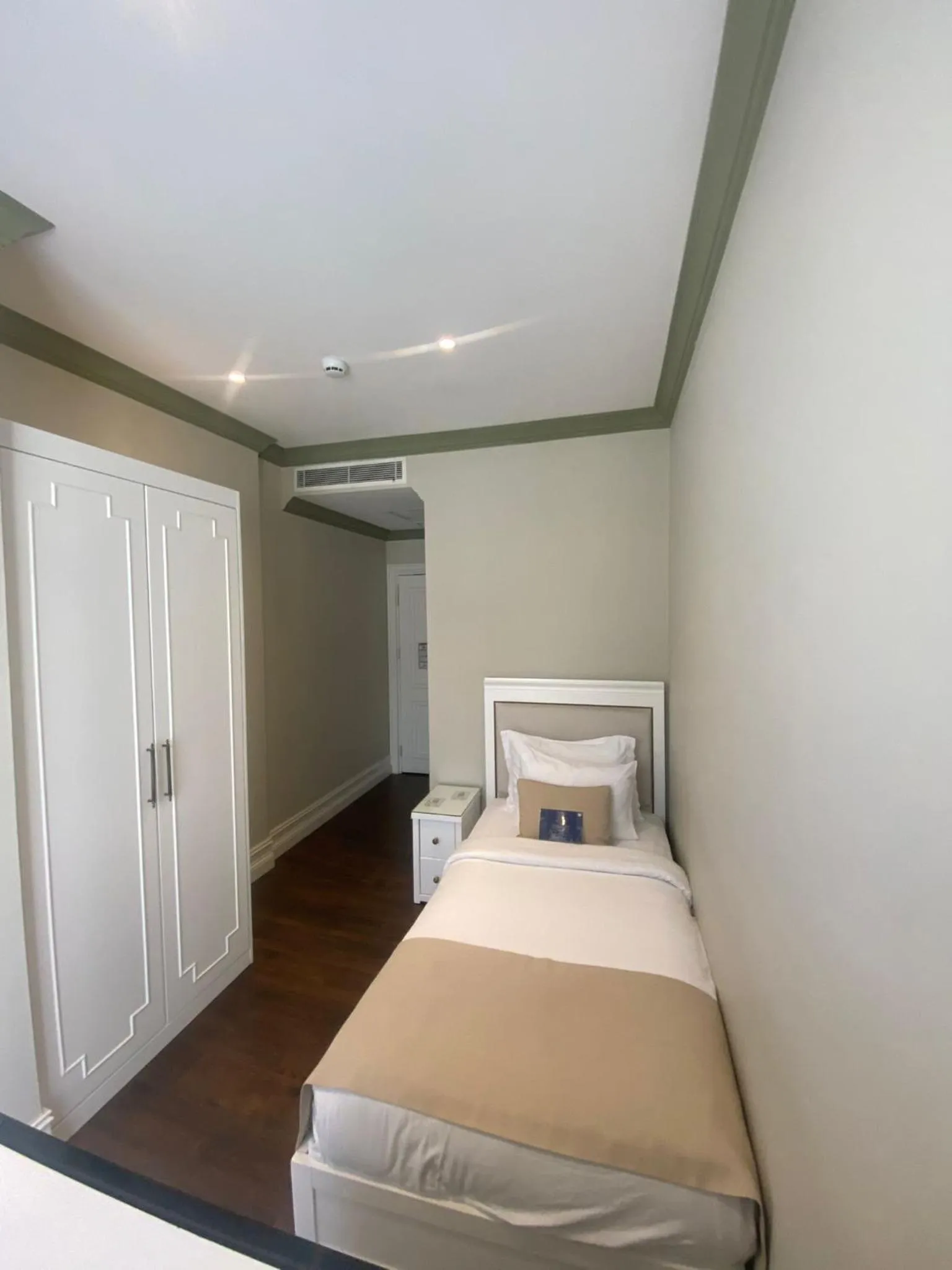 Bed in DBD Hotel Bayraklı