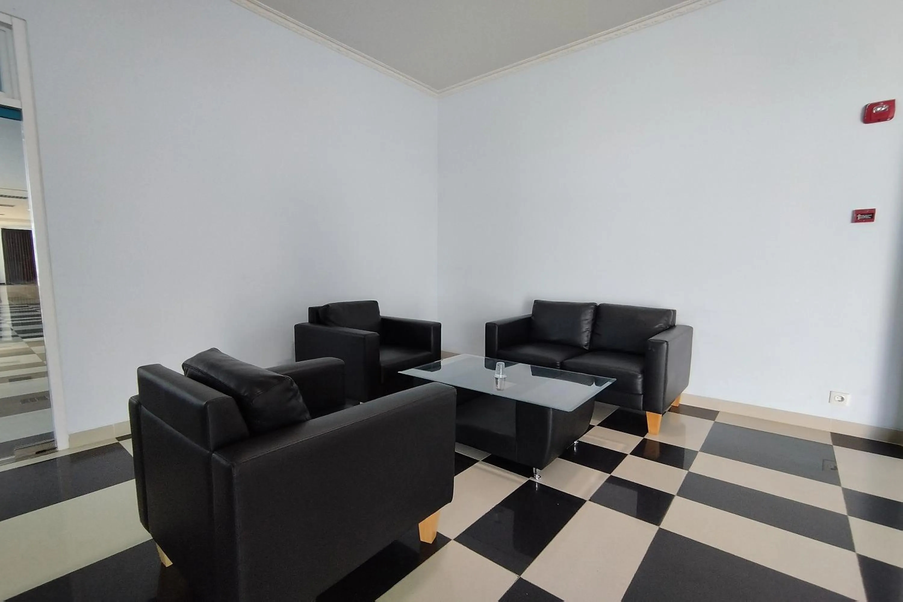 Lobby or reception in Hotel Sutha Inn Syariah