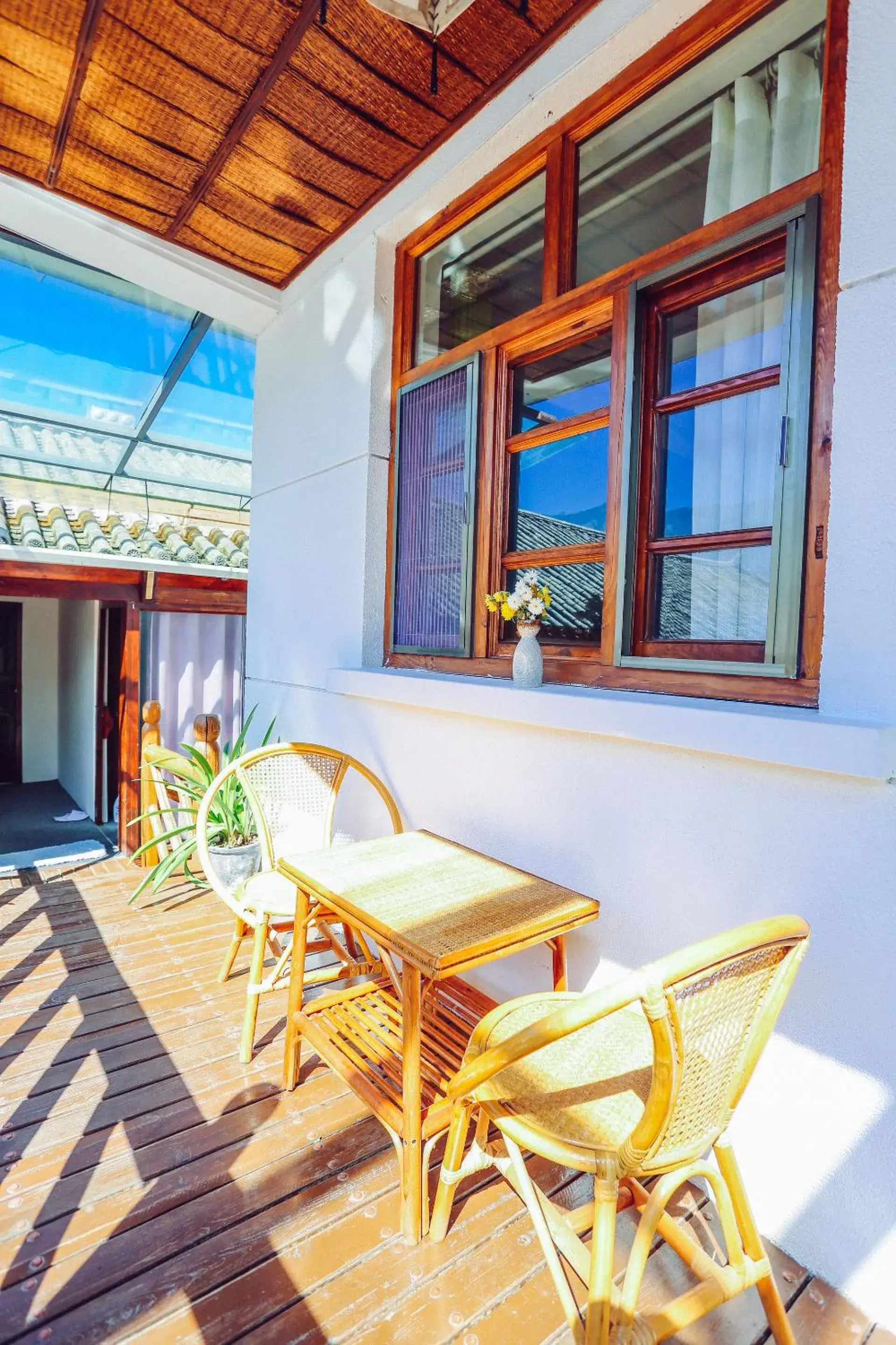 Deluxe Family Room in Cabin 7 Inn Deluxe Family Room in Cabin 7 Inn
