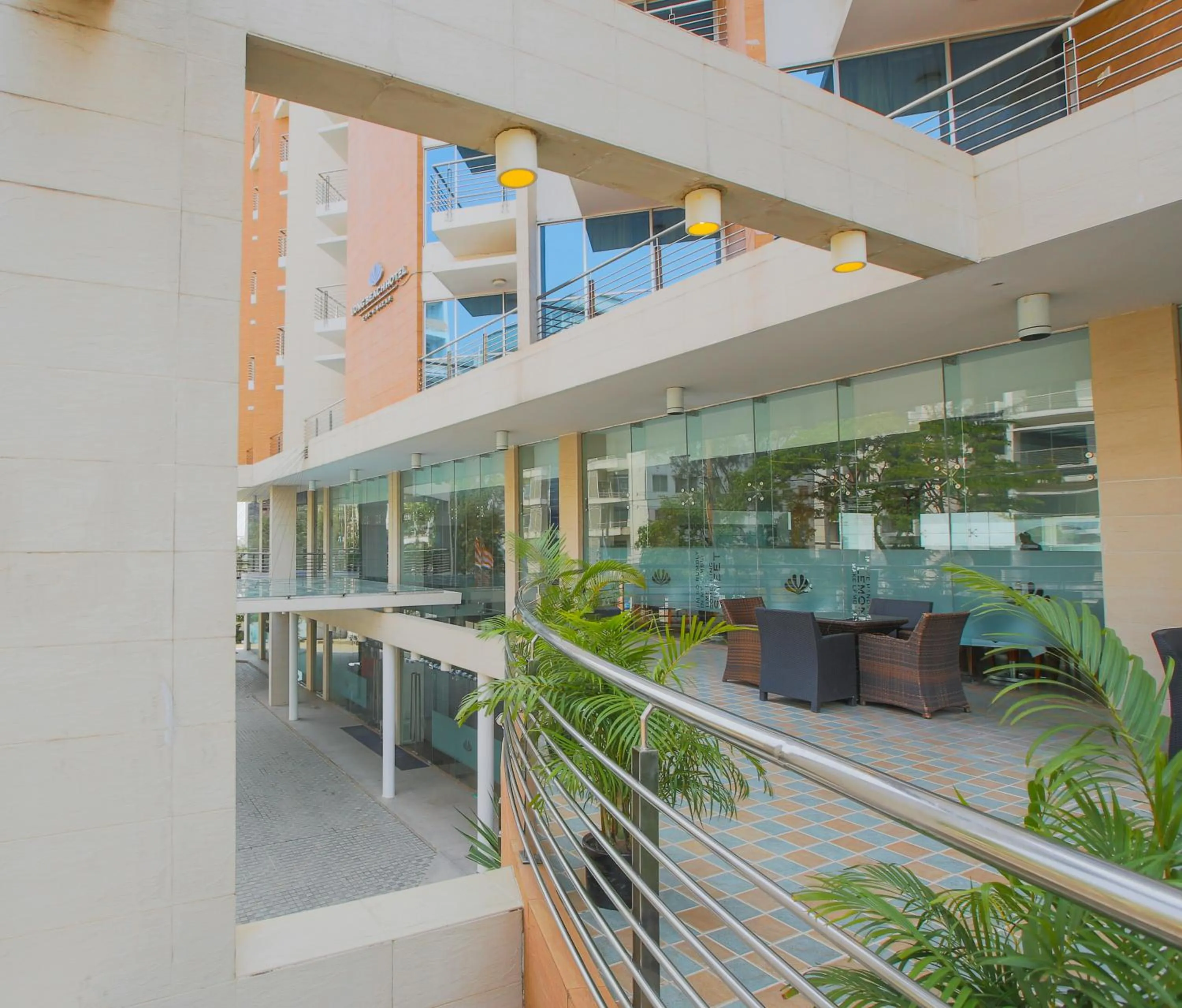 Property building in Long Beach Hotel