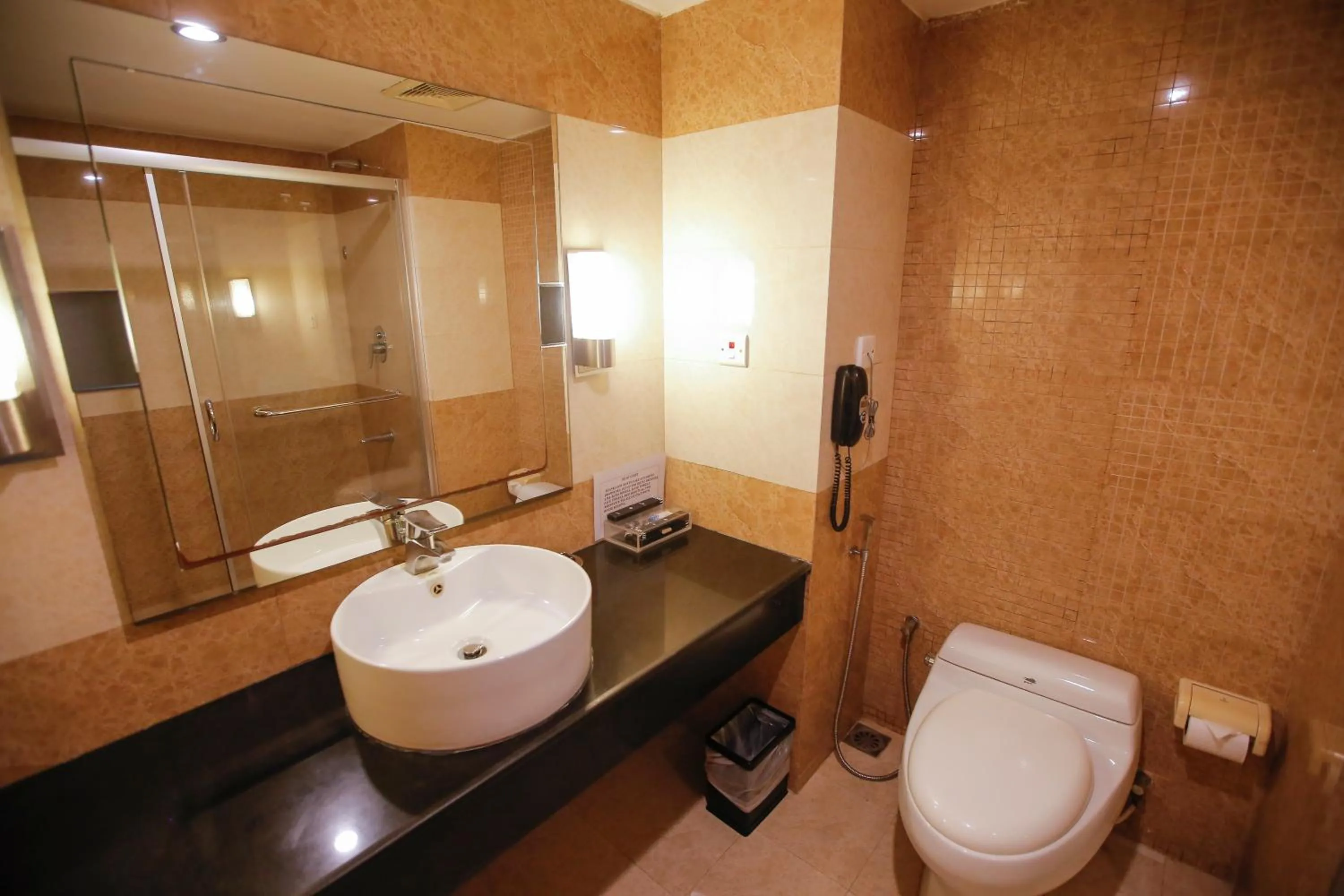 Bathroom in Long Beach Hotel