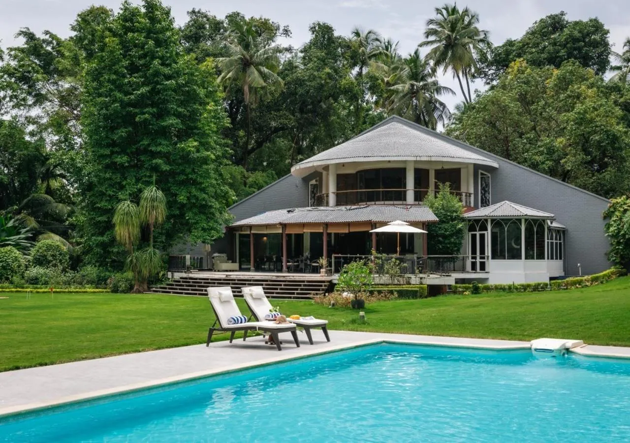 LohonoStays Villa Lani