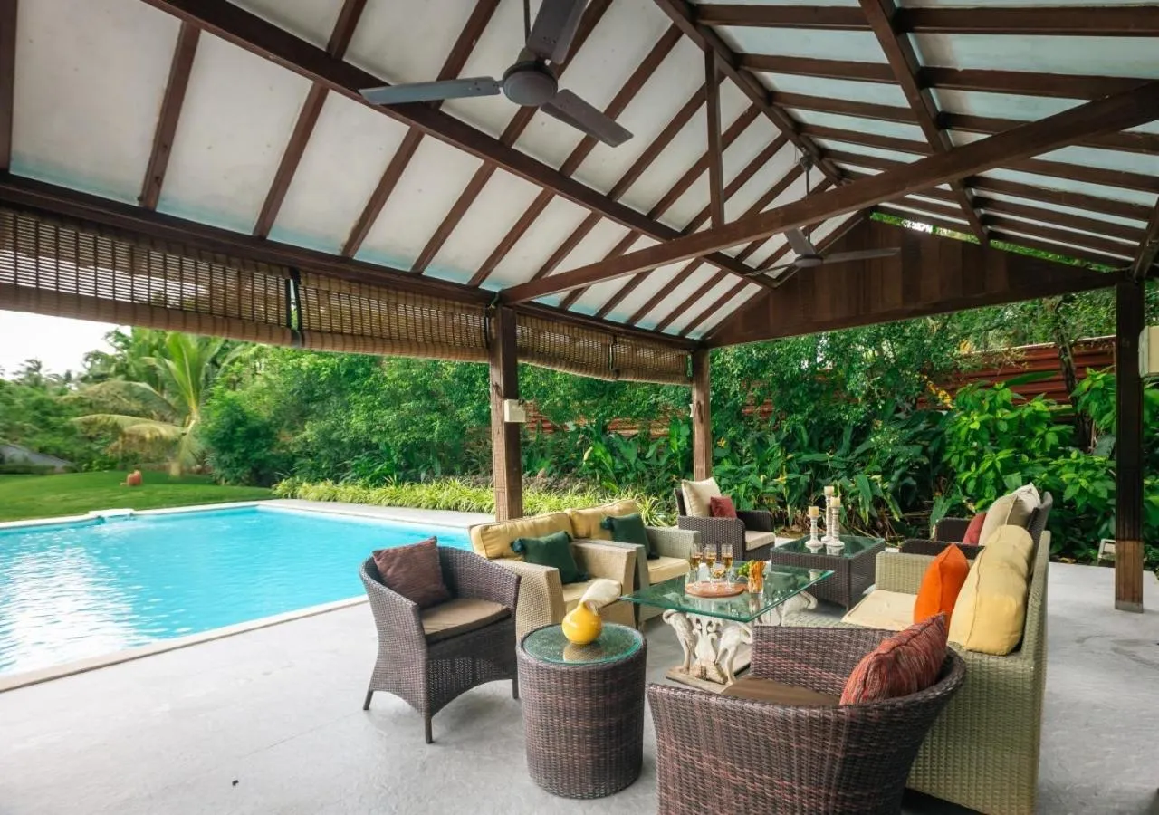 Garden in LohonoStays Villa Lani