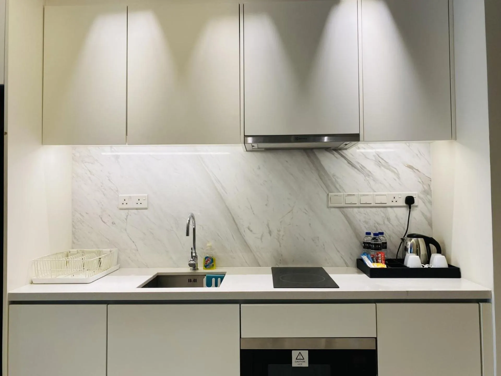 kitchen in Tribeca Serviced Hotel by Millennium
