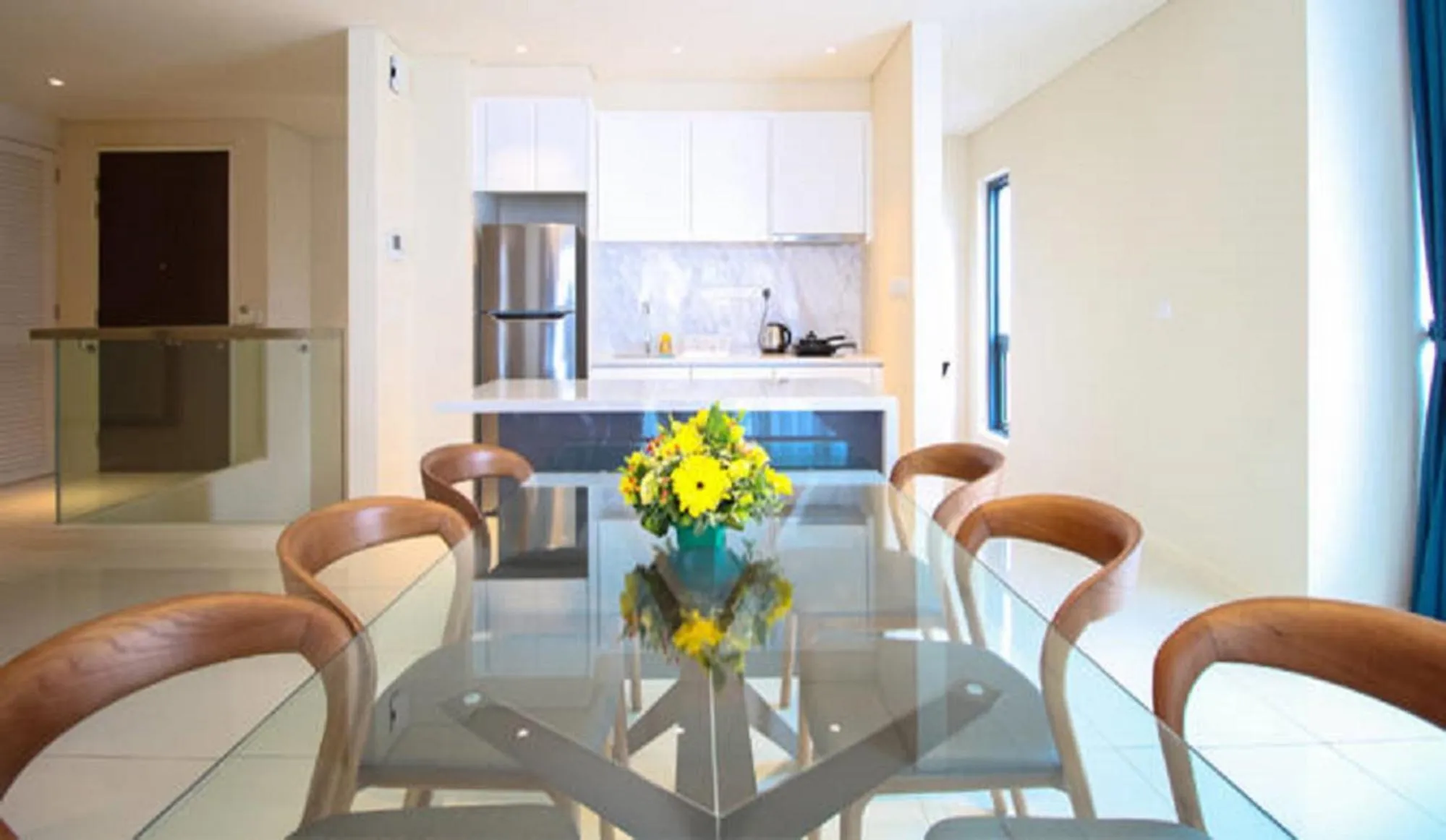 Dining area in Tribeca Serviced Hotel by Millennium