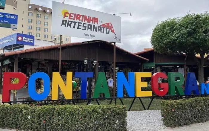 Nearby landmark in Ponta Negra Flat