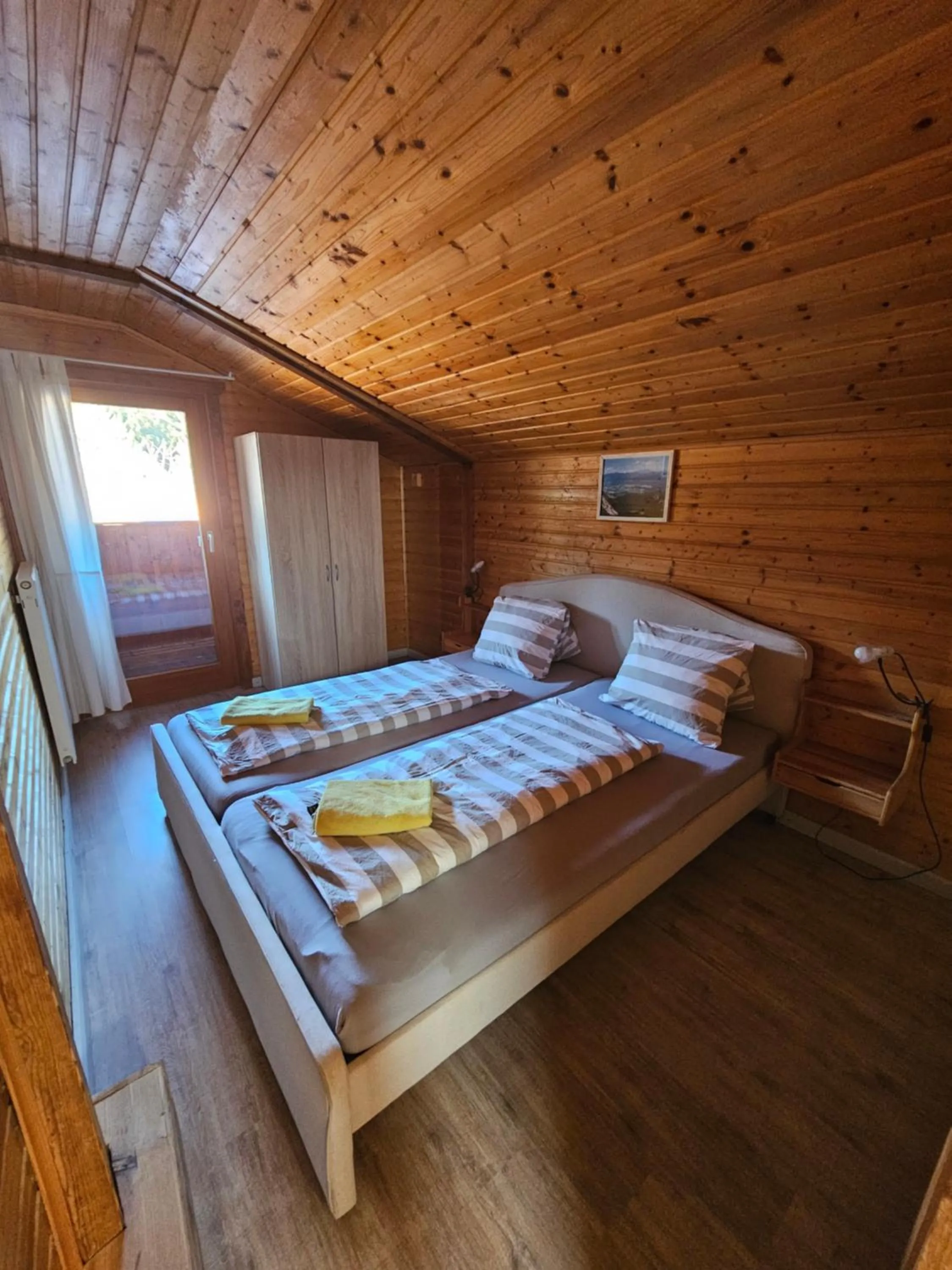 Balcony/Terrace, Bed in Karawanken Lodge