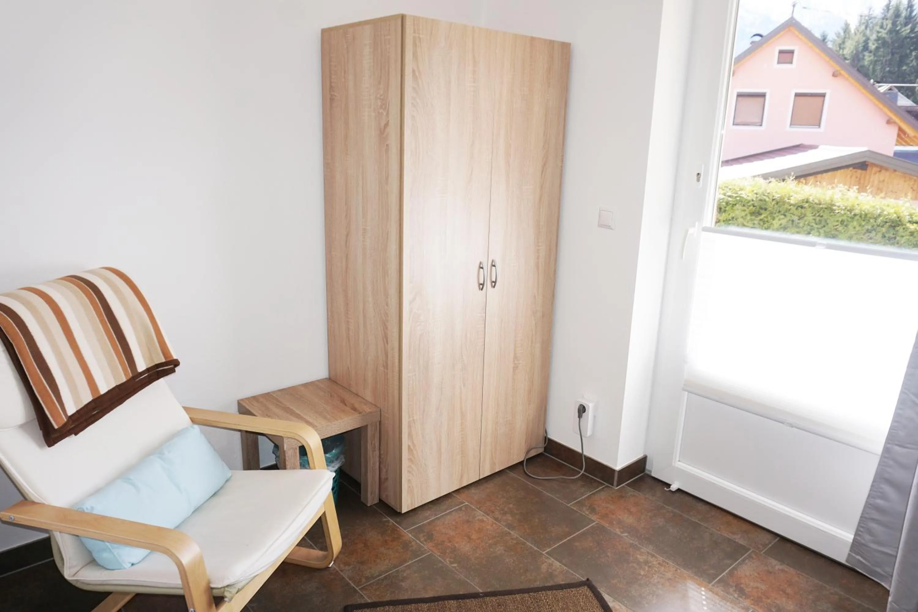 Photo of the whole room in Karawanken Lodge