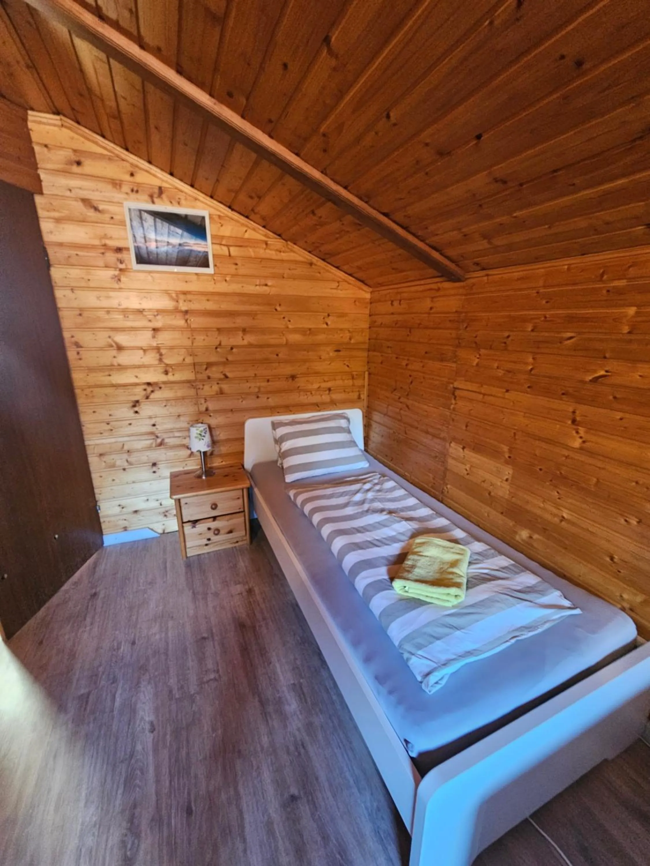 Bedroom, Bed in Karawanken Lodge