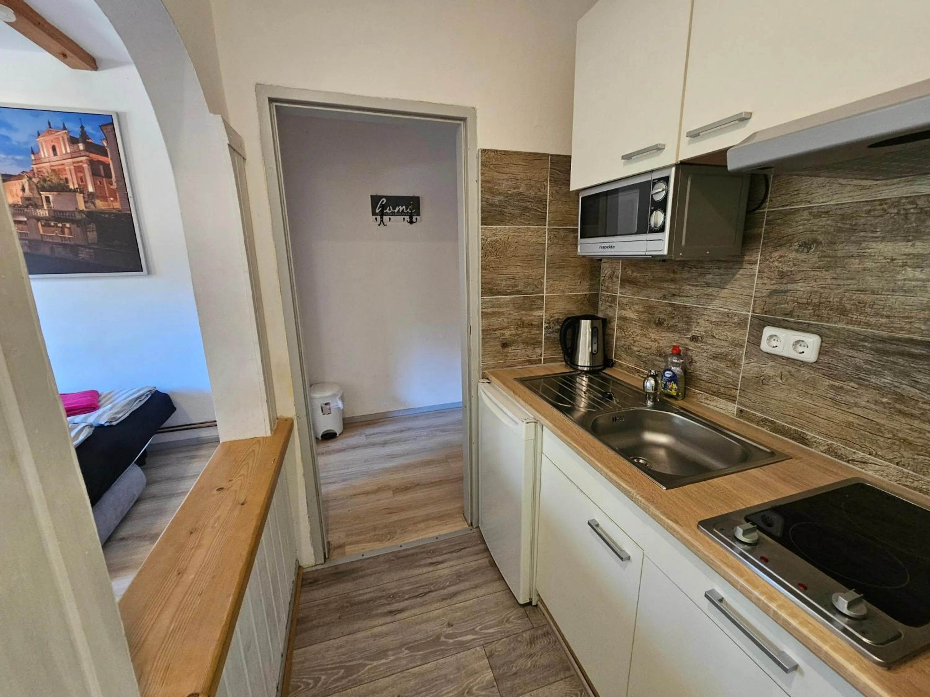 Kitchen or kitchenette in Karawanken Lodge