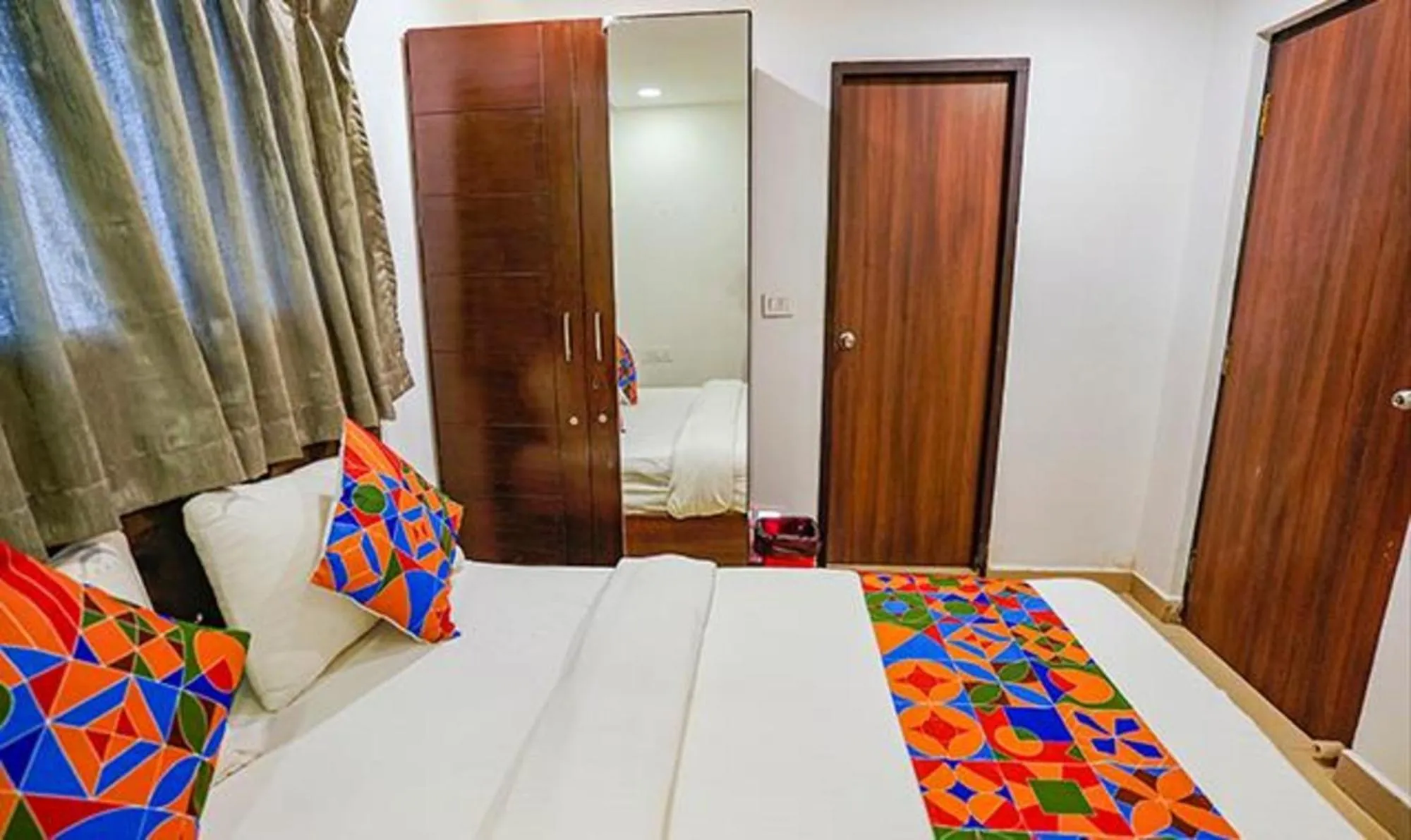 Bed in FabHotel Earth - Nr Guindy Industrial Estate