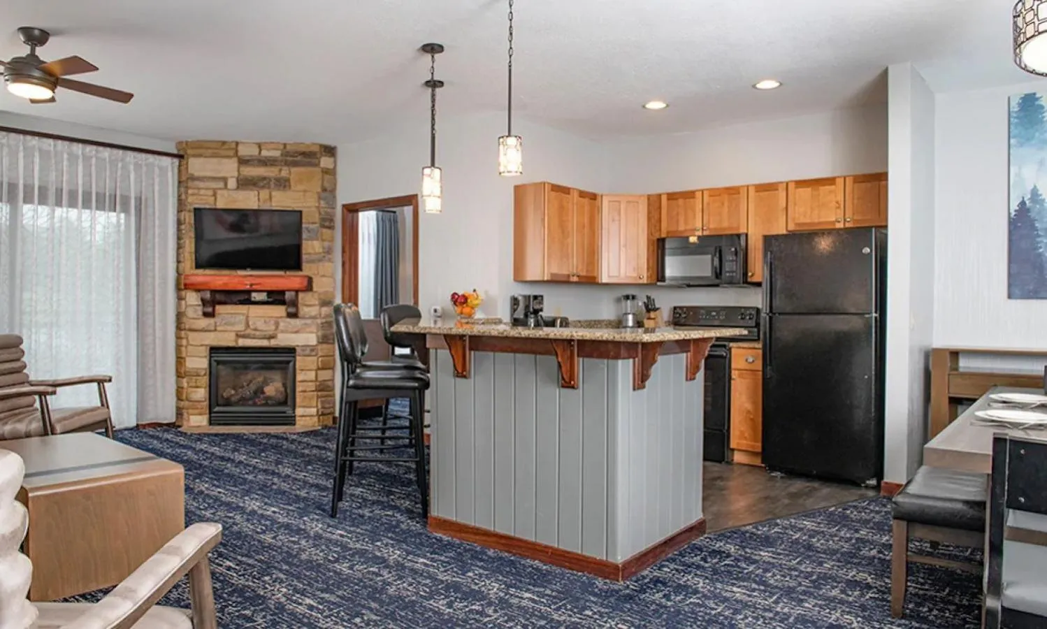 Photo of the whole room in Wyndham Glacier Canyon 2 BR
