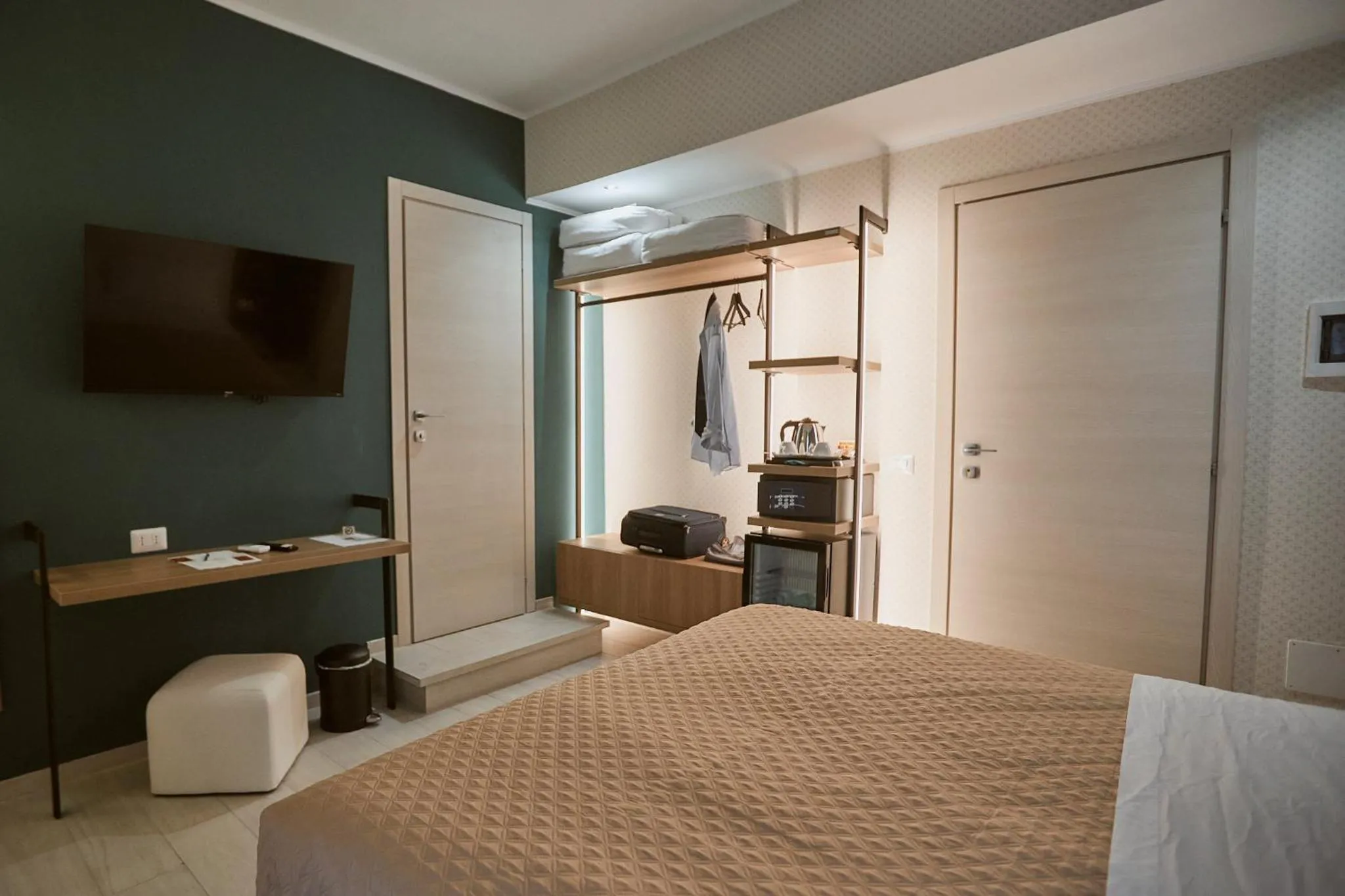 Bed in Castrichella Boutique Hotel Rome Airport