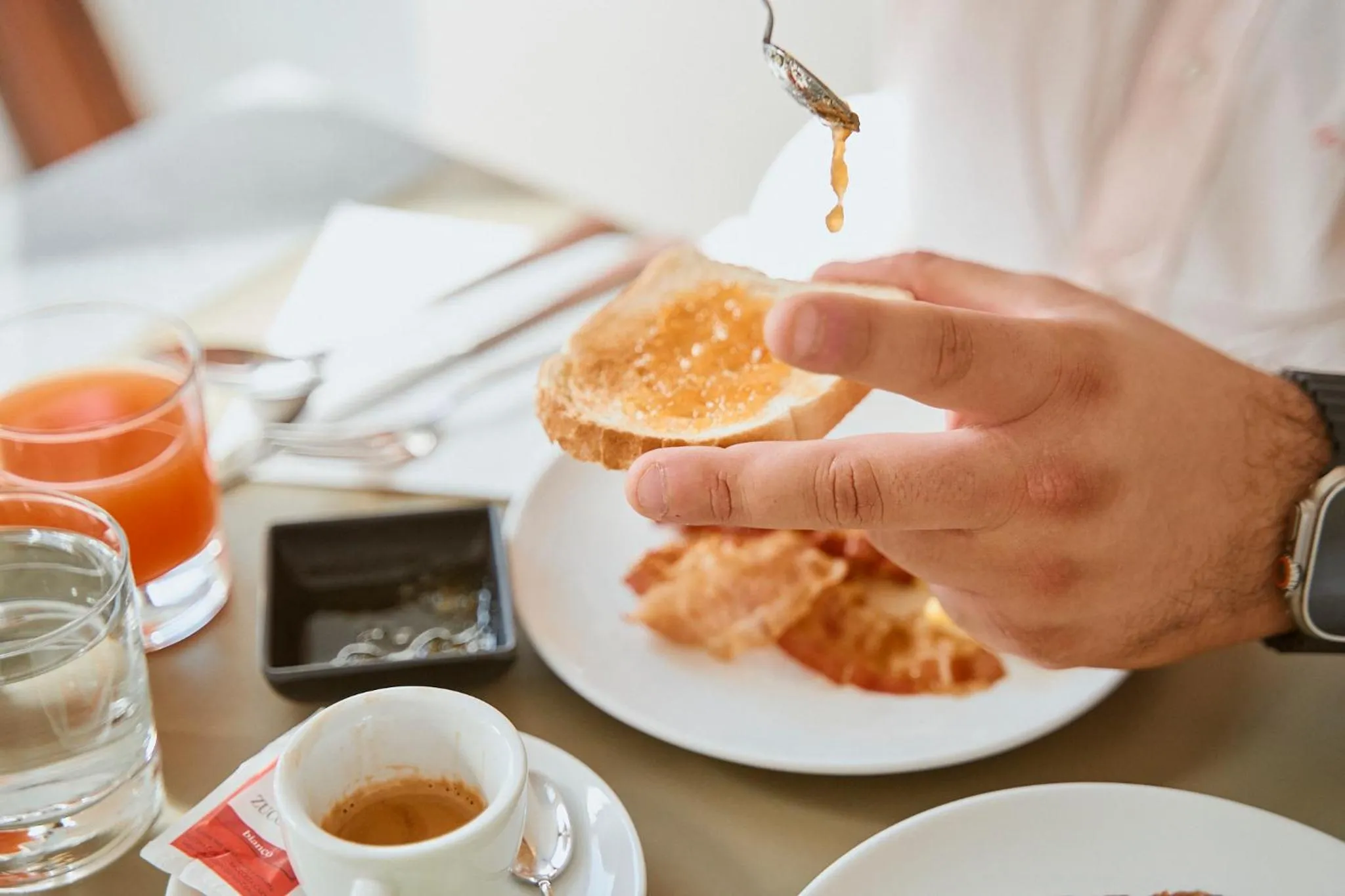 Food and drinks in Castrichella Boutique Hotel Rome Airport