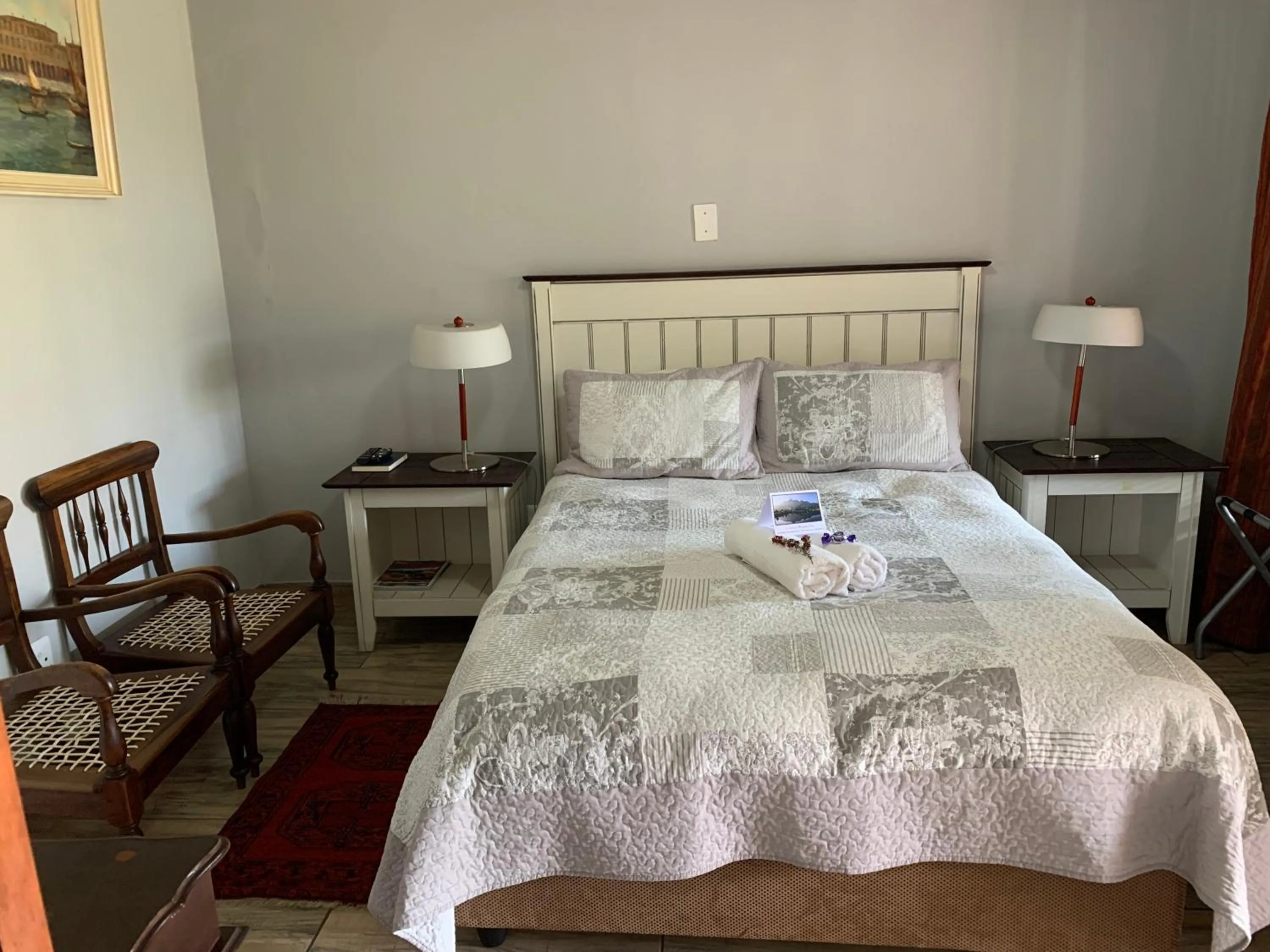 Photo of the whole room, Bed in Mountain Dew Guest House
