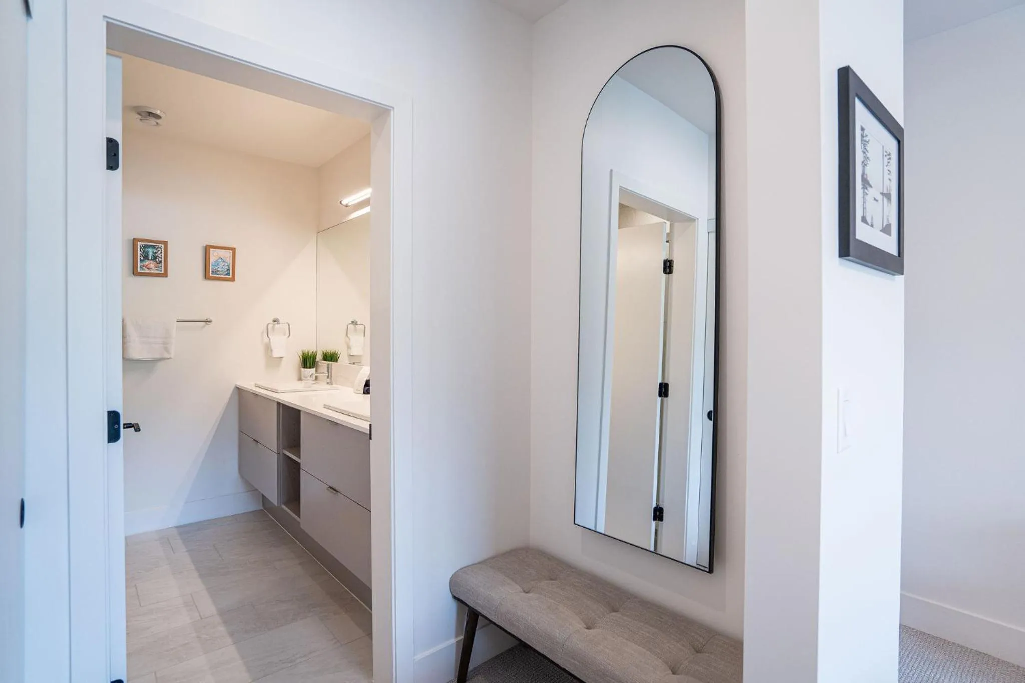 Huckin' Harry's by Revelstoke Vacations