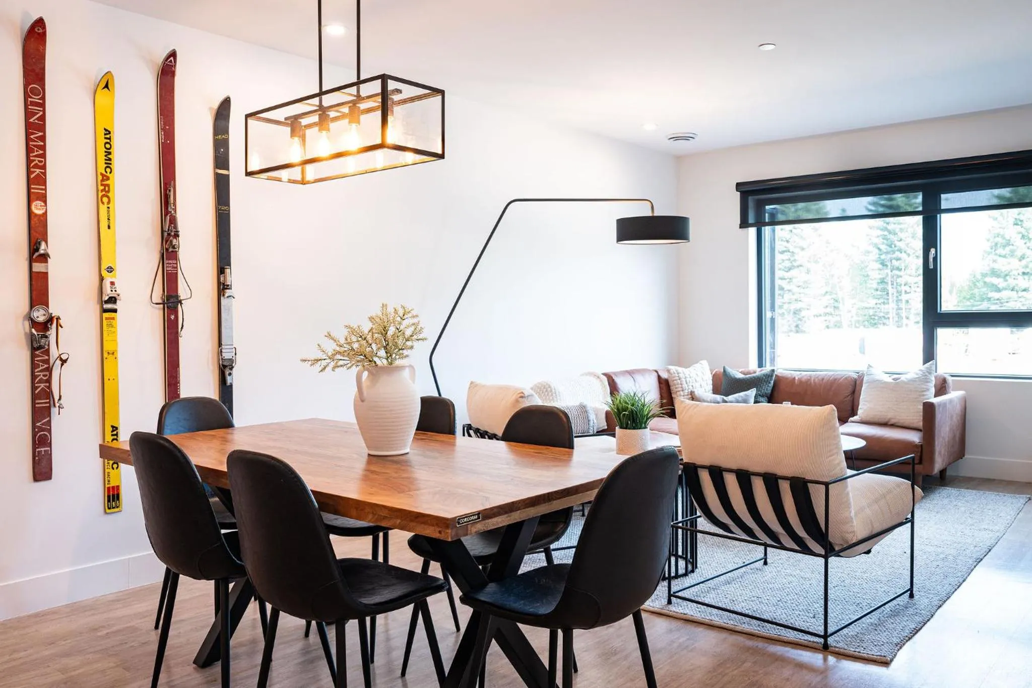 Huckin' Harry's by Revelstoke Vacations