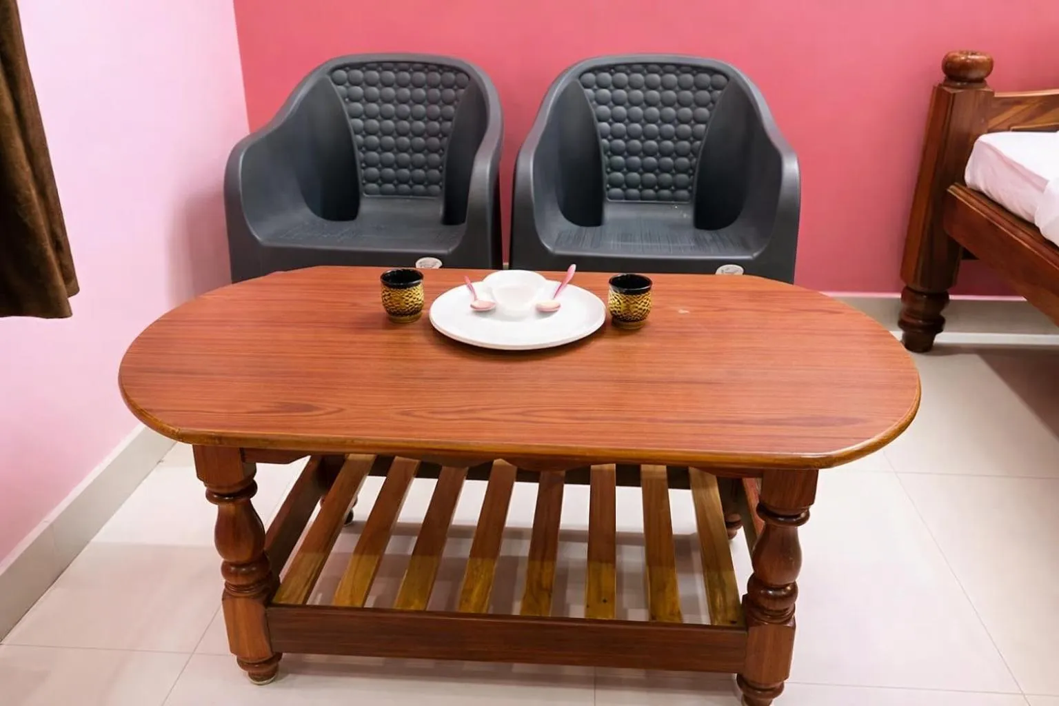 Seating area in Hotel Golden Suites