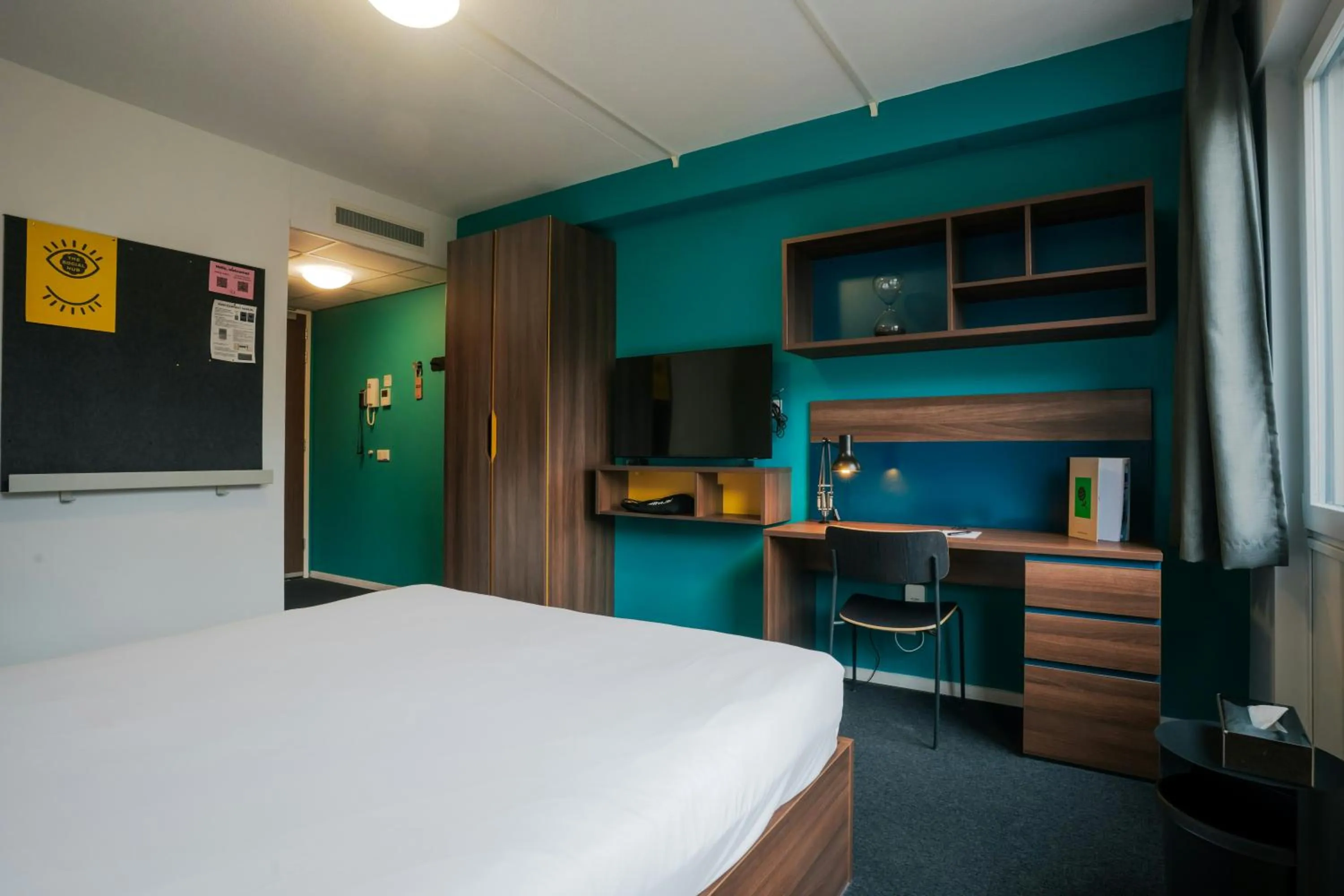 Spa and wellness centre/facilities, Bed in The Social Hub The Hague