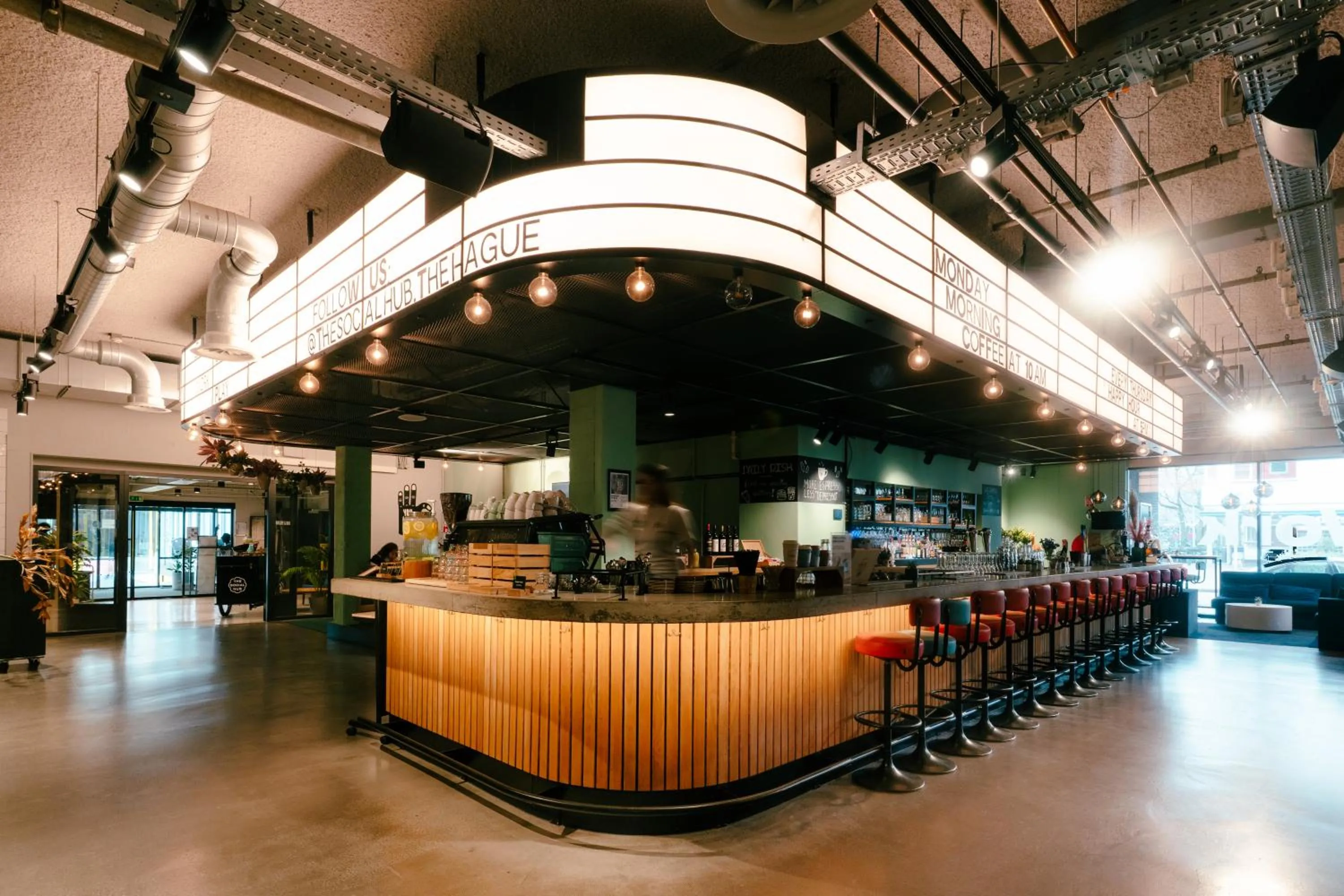 Restaurant/places to eat in The Social Hub The Hague