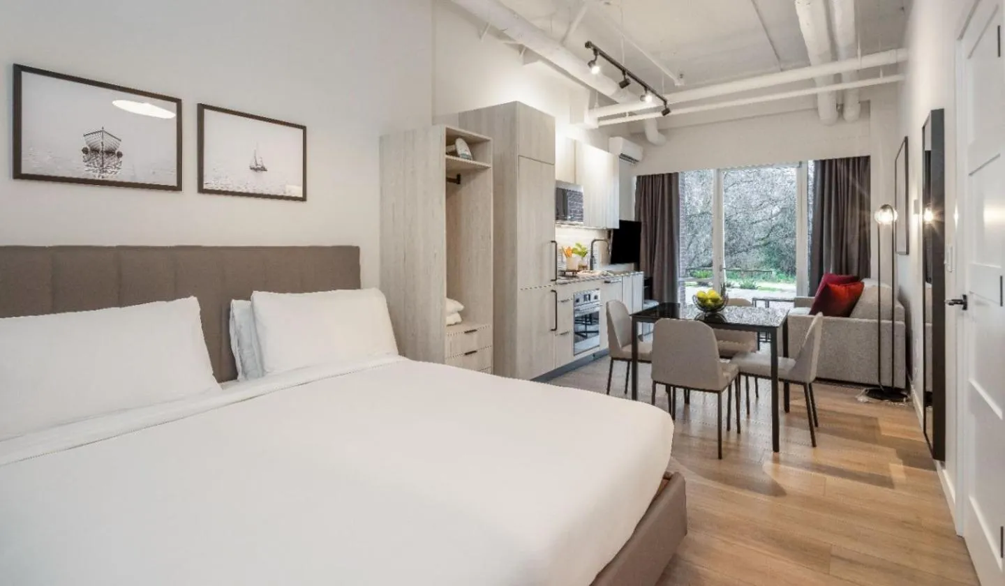 Bed in Steveston Waterfront Hotel