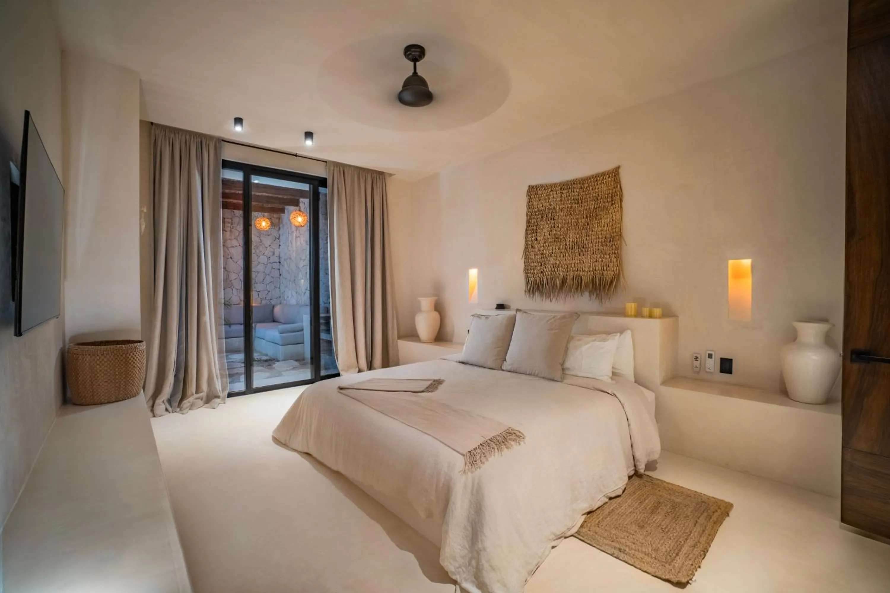 Photo of the whole room in Nãmas Tulum