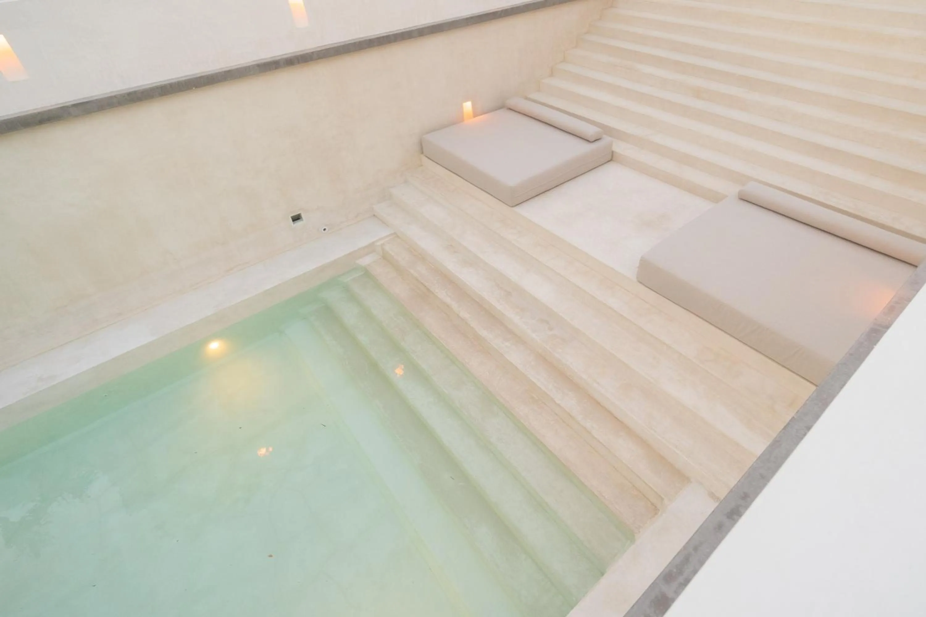 Swimming pool in Nãmas Tulum